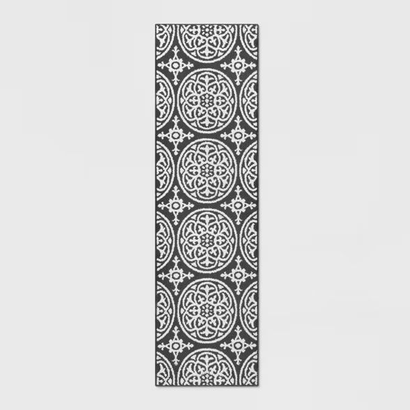 Medallion Washable Tufted And Hooked Rug - Threshold™ | Target