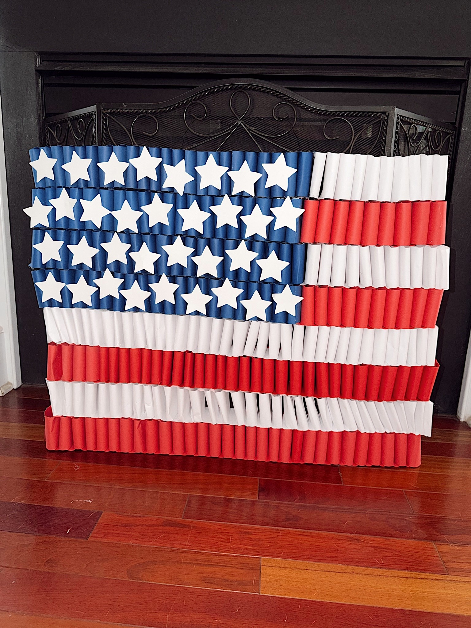 DIY decor American flag ❤️🤍💙🇺🇸

#LTKHome #LTKSeasonal #LTKdayinmylife