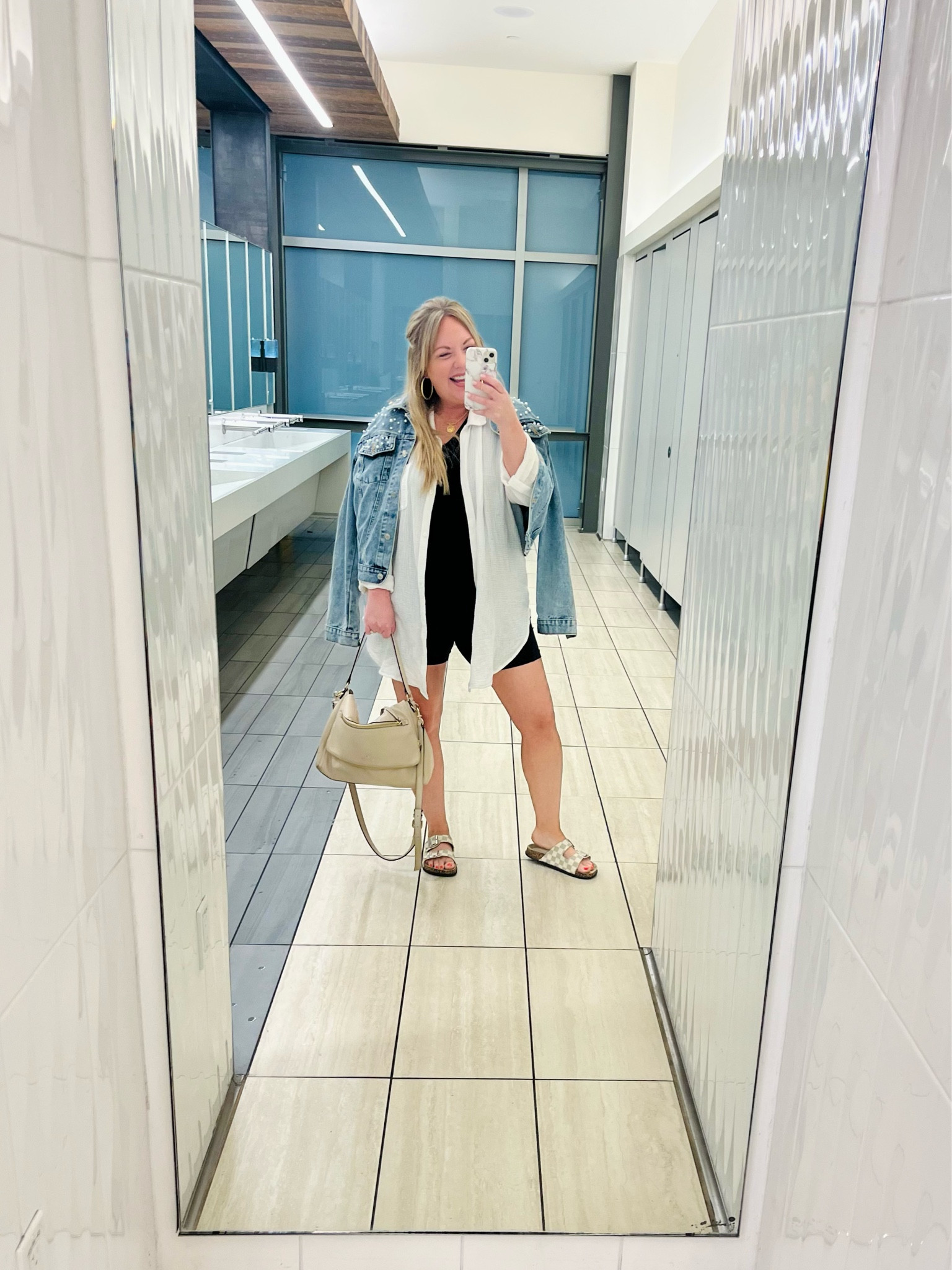 Travel fit

#LTKSeasonal #LTKunder50 #LTKtravel