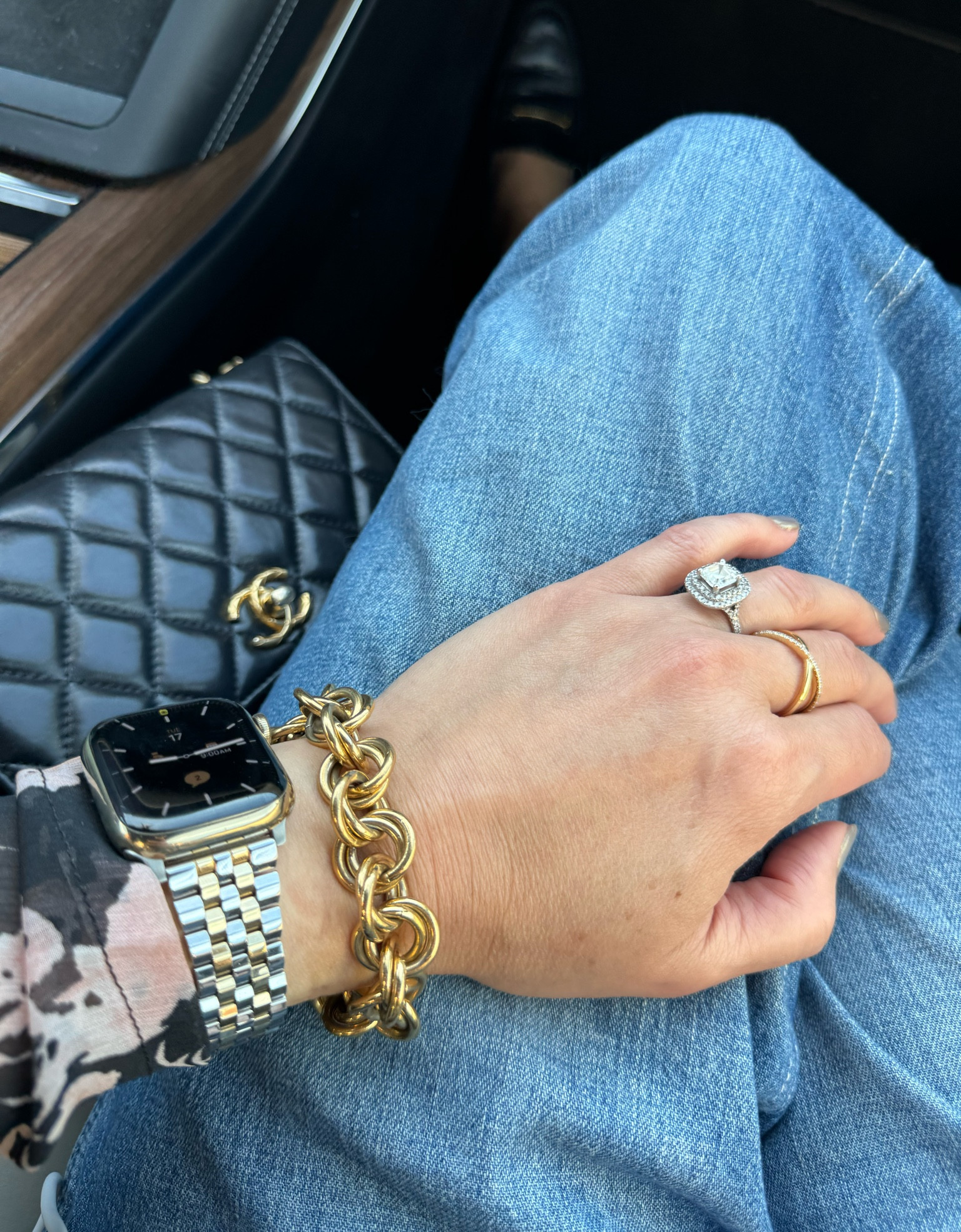 Still loving my Kendra Scott Apple Watch band!  It’s such an elevated look! 

#LTKstyletip #LTKGiftGuide #LTKover40