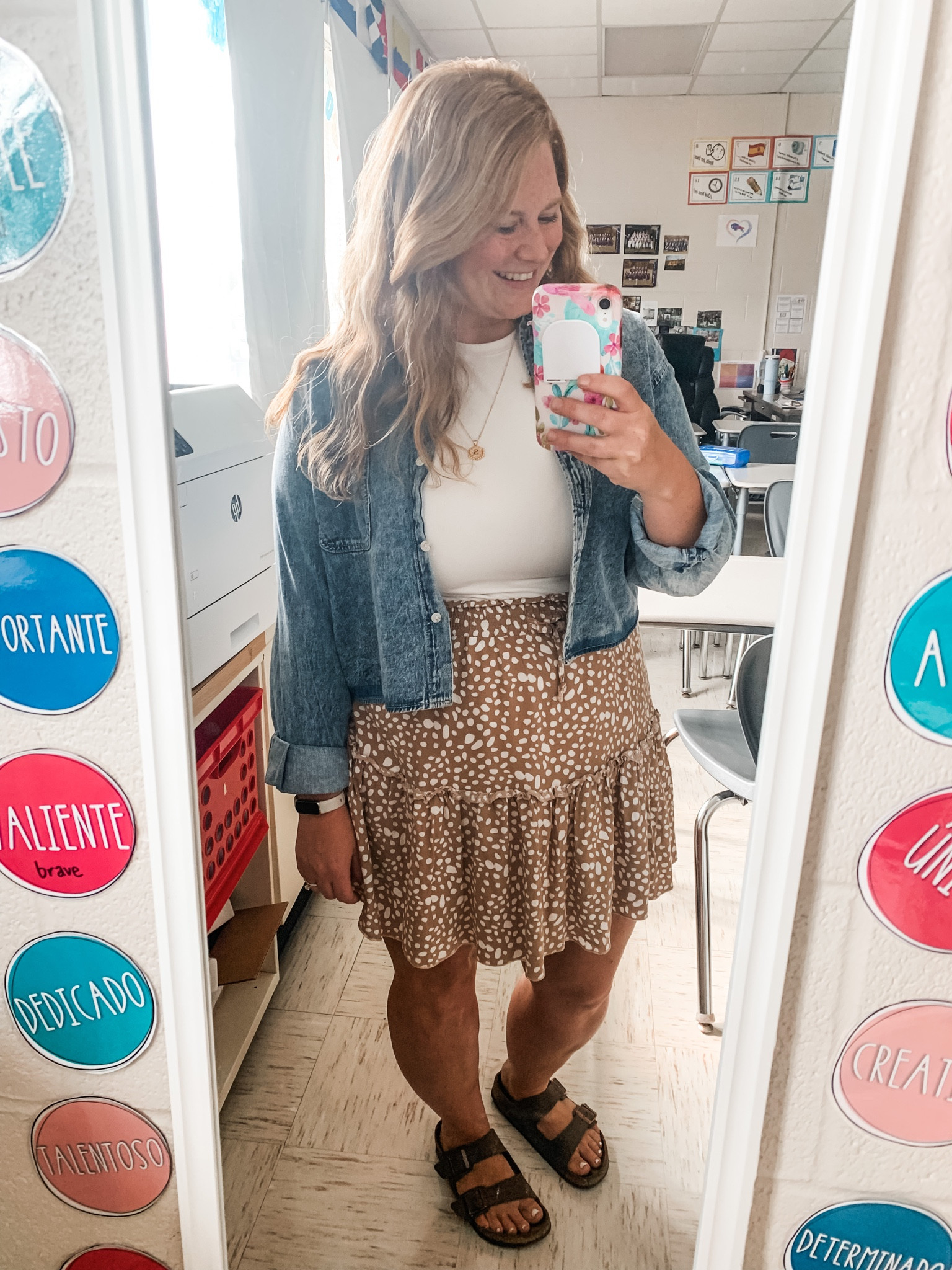 Teacher outfit of the day!  Wore this cropped denim button up open & I think I like how it turned out!

Amazon skirt
Pumiey bodysuit
Midsize teacher outfit 

#LTKworkwear #LTKfindsunder50 #LTKmidsize