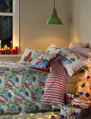 Pure Cotton Christmas Sky Bedding Set | Cath Kidston | M&S | Marks & Spencer (UK)