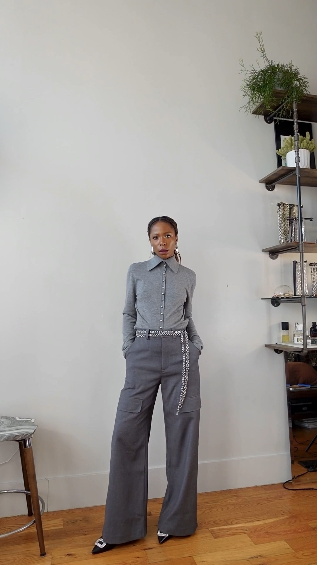 Styling monochrome grey 🩶

Shop chain belts at lapolounge.com

#LTKStyleTip #LTKWorkwear #LTKWatchNow