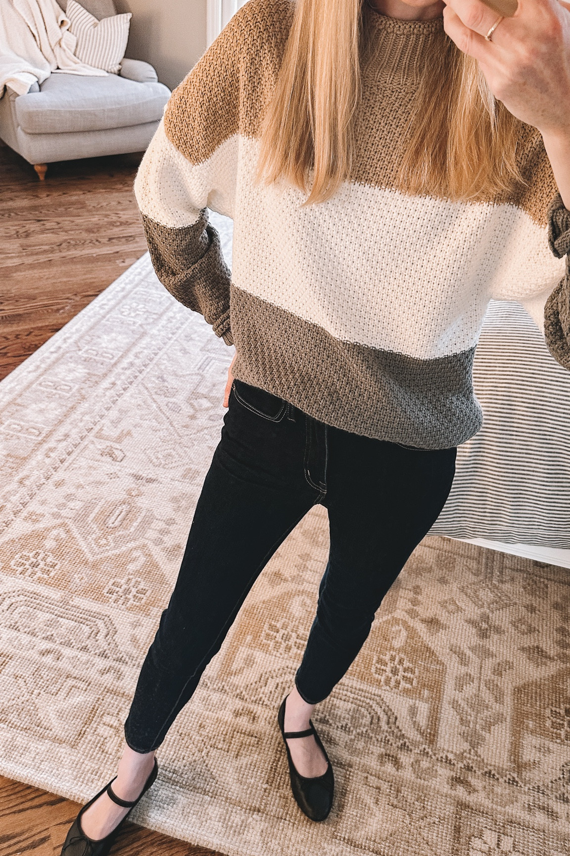 Amazon prime day sweater! Wearing a small 