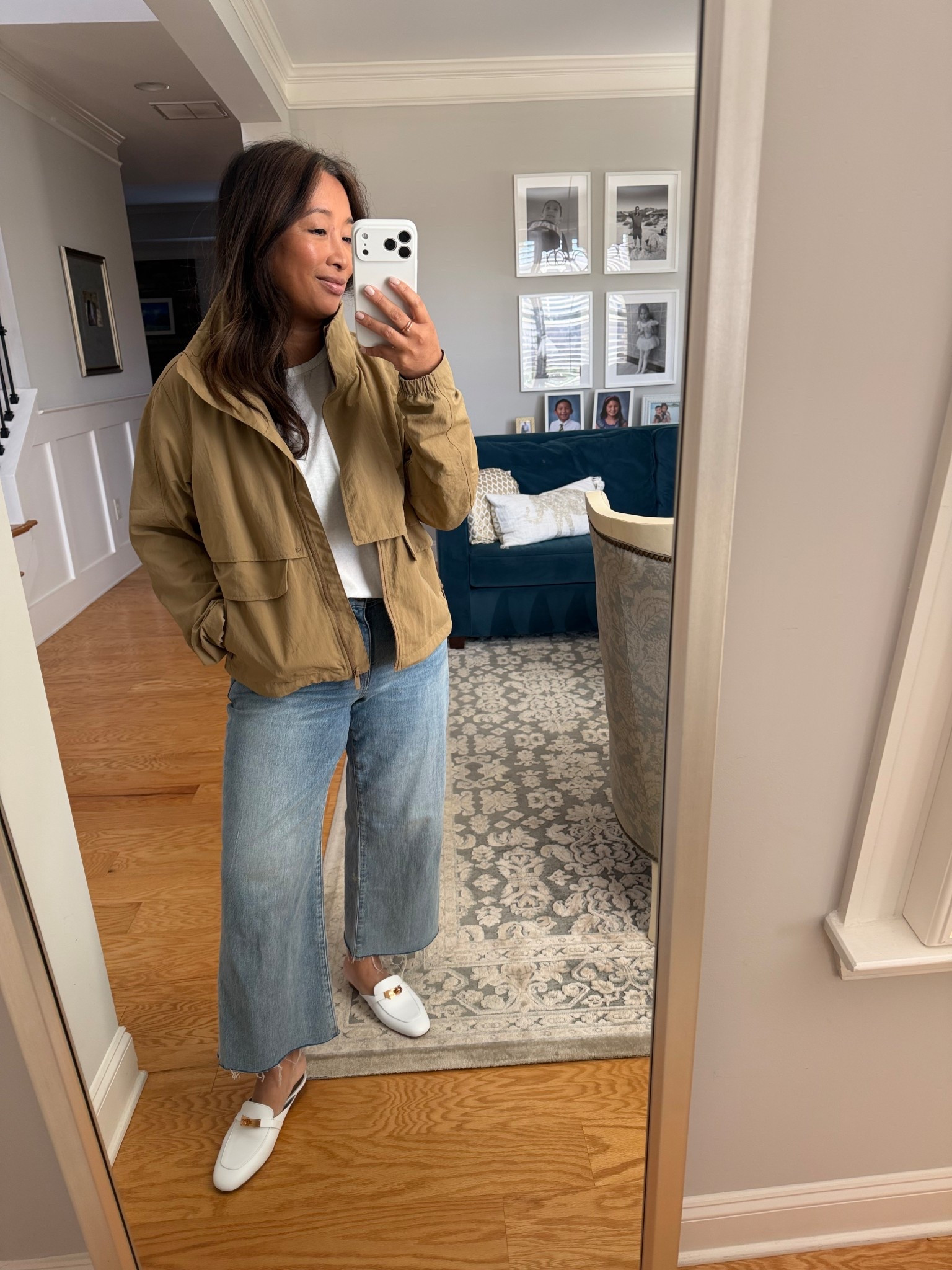 Friday casual go to outfit 
@lululemon jacket -I got size 8 
Petite wide leg jeans - size 8
Hermes Oz mules TTS 36.5
@Target the best white tee -small 



#LTKOver40 #LTKootd #LTKPetite