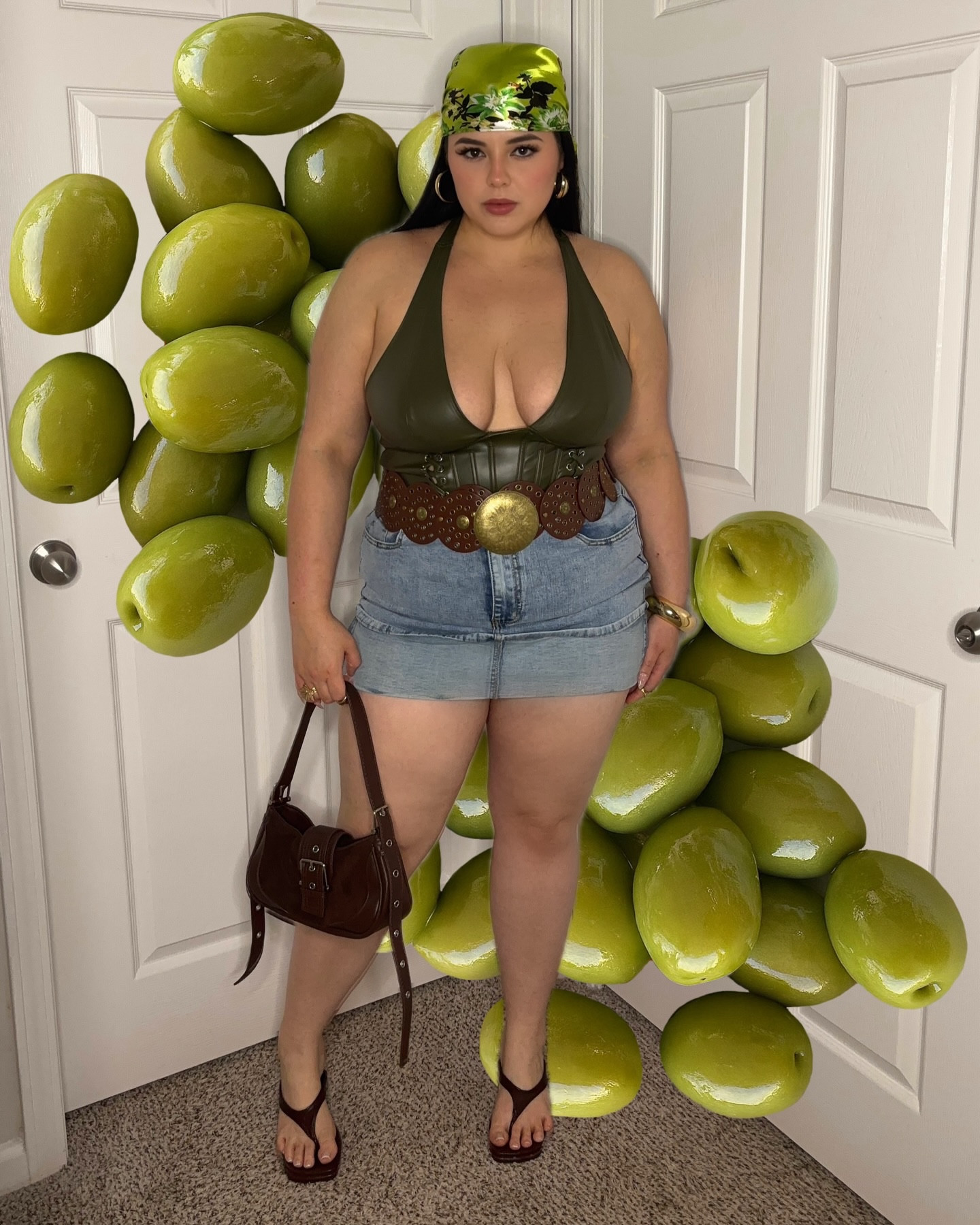 This shade of green just gets me🍸🍸🍸

Follow me on my LTK and shop this look link in bio 🔗

🔍Search ON SHEIN 🍸
Top:166106920
Heels: 111247210
Bag: 328429168
Belt: 131959891
Skirt: 246707189

#fyp #fypviralジ #reels #fashioninspo #ootd