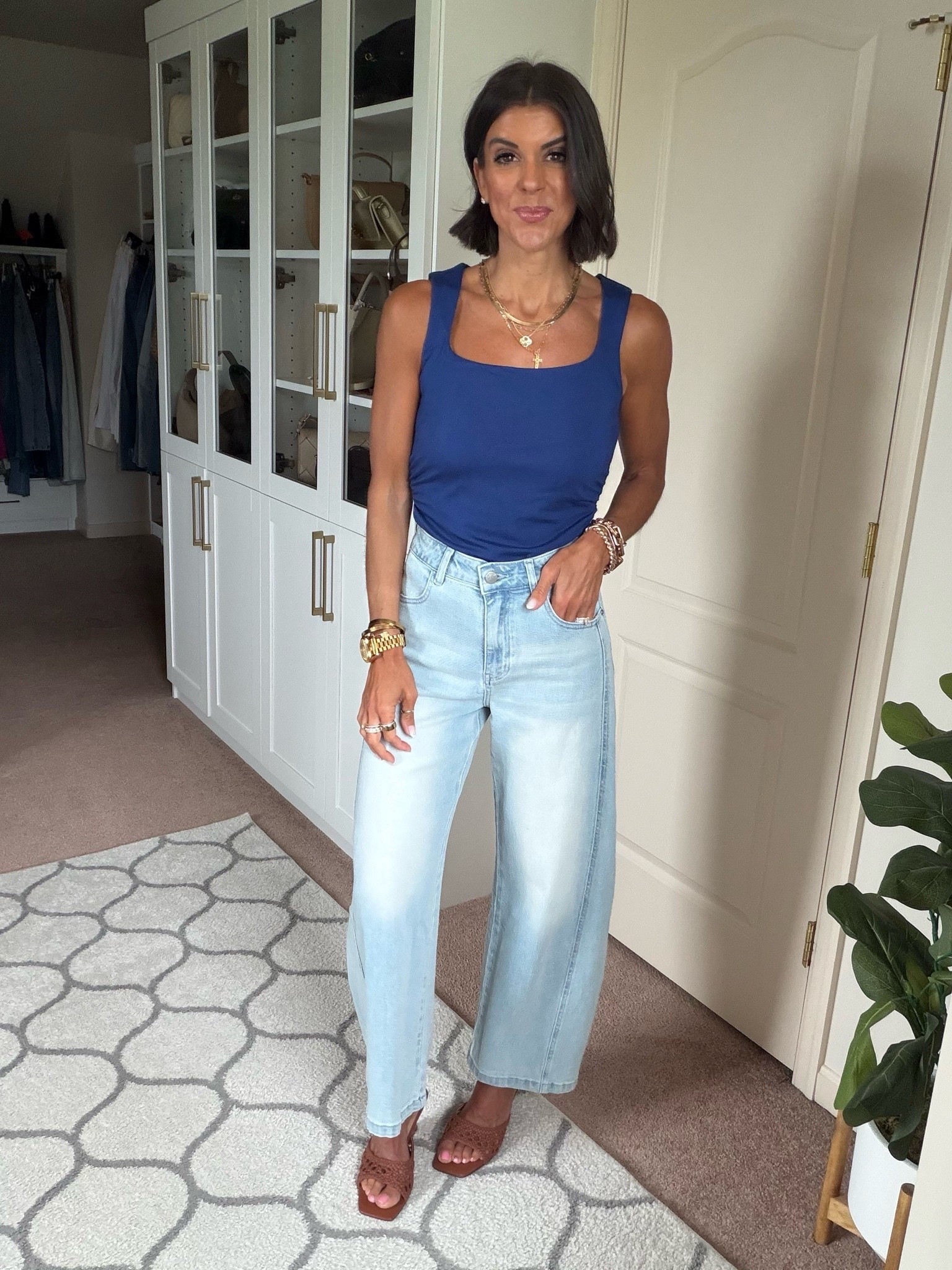 Size small in top, size 0 in jeans

#LTKdayinmylife #LTKootd #LTKgrwm