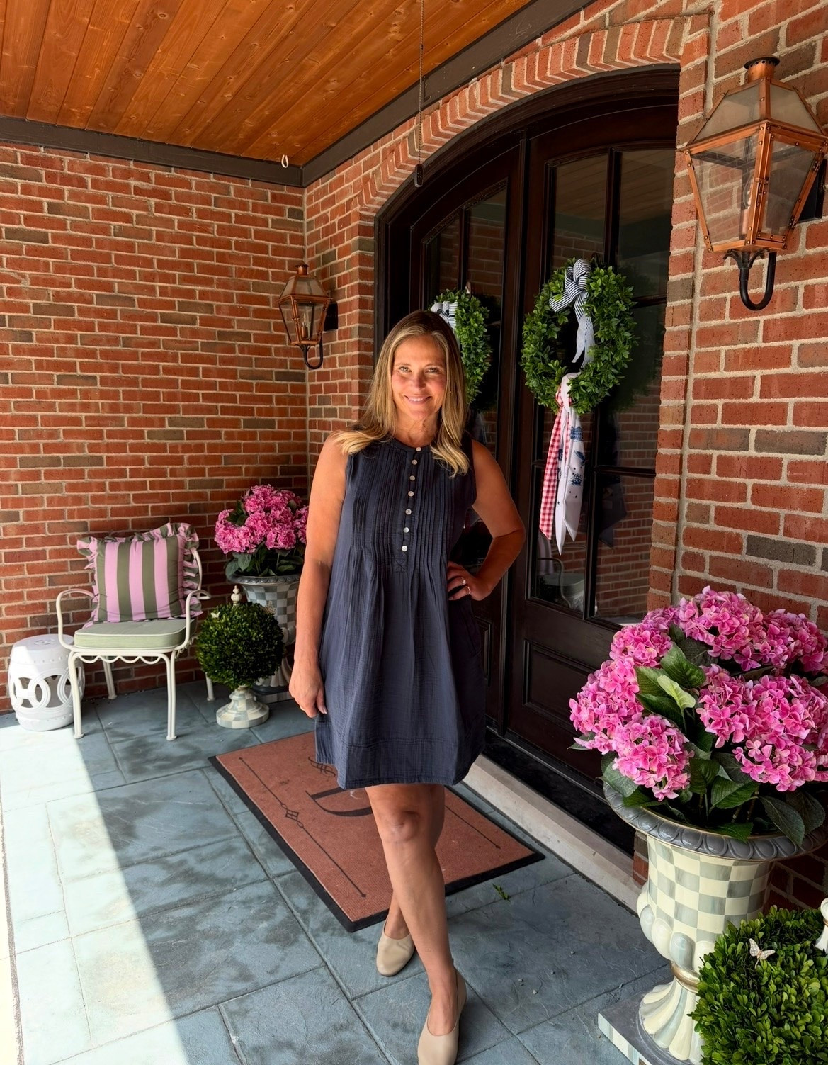 I’ve been reaching for this dress nonstop lately. It’s the perfect transitional dress for those days when it still feels warm, but you’re starting to think about fall outfits. Cute, comfortable, and so easy to style now and into the next season.

#LTKOver40 #LTKMidsize #LTKSeasonal
