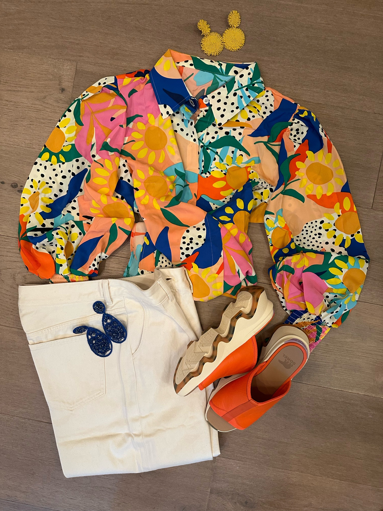 Loose V-Neck Shirts Paisley Print Lantern Sleeve Blouse Top under $30
Mid length denim shorts in ecru 
Kinetic impact slide wedge sandals. Love!! 

#LTKShoeCrush #LTKOver40 #LTKSeasonal