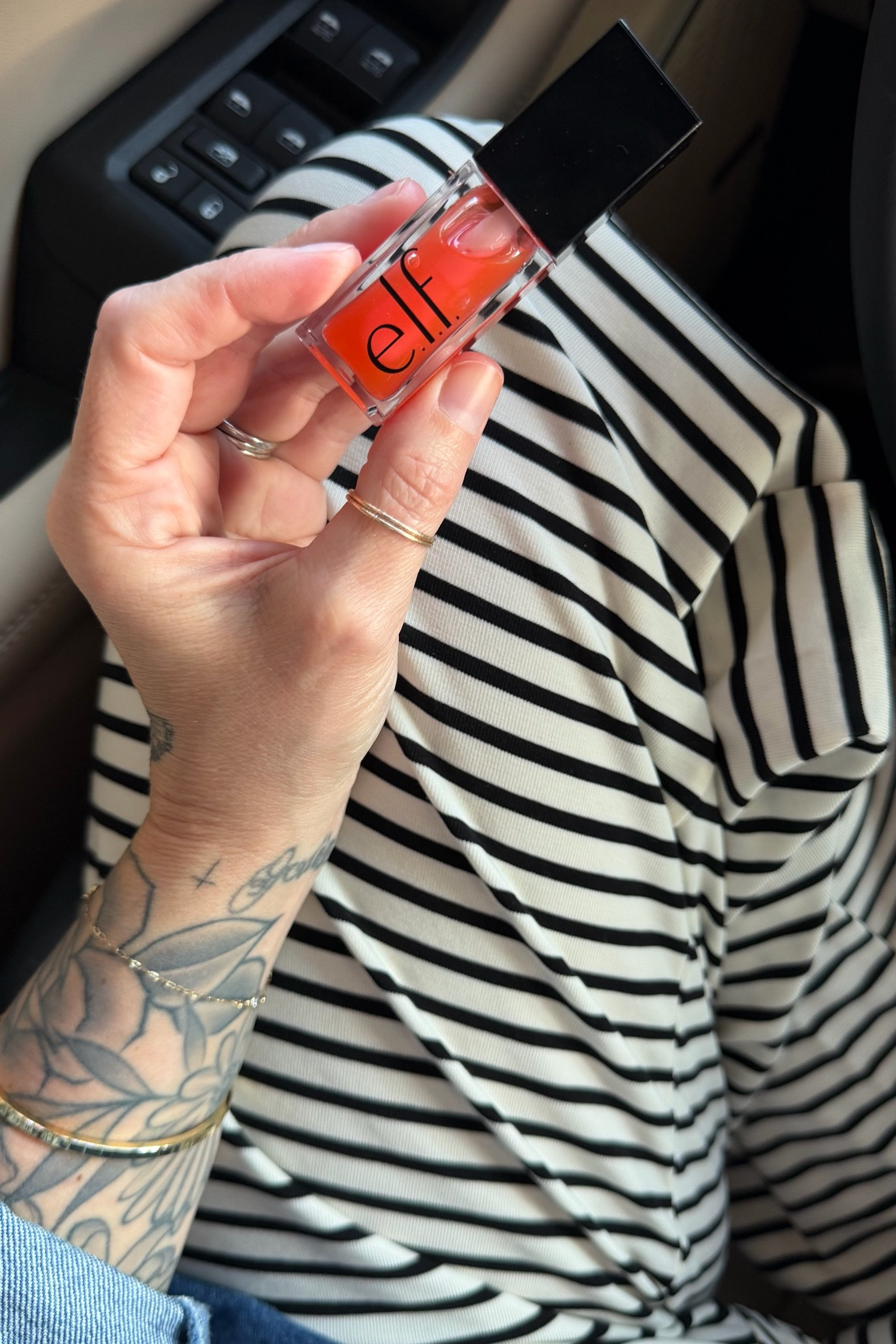 been living this lip oil - not sticky, slight mint scent 

#LTKBeauty
