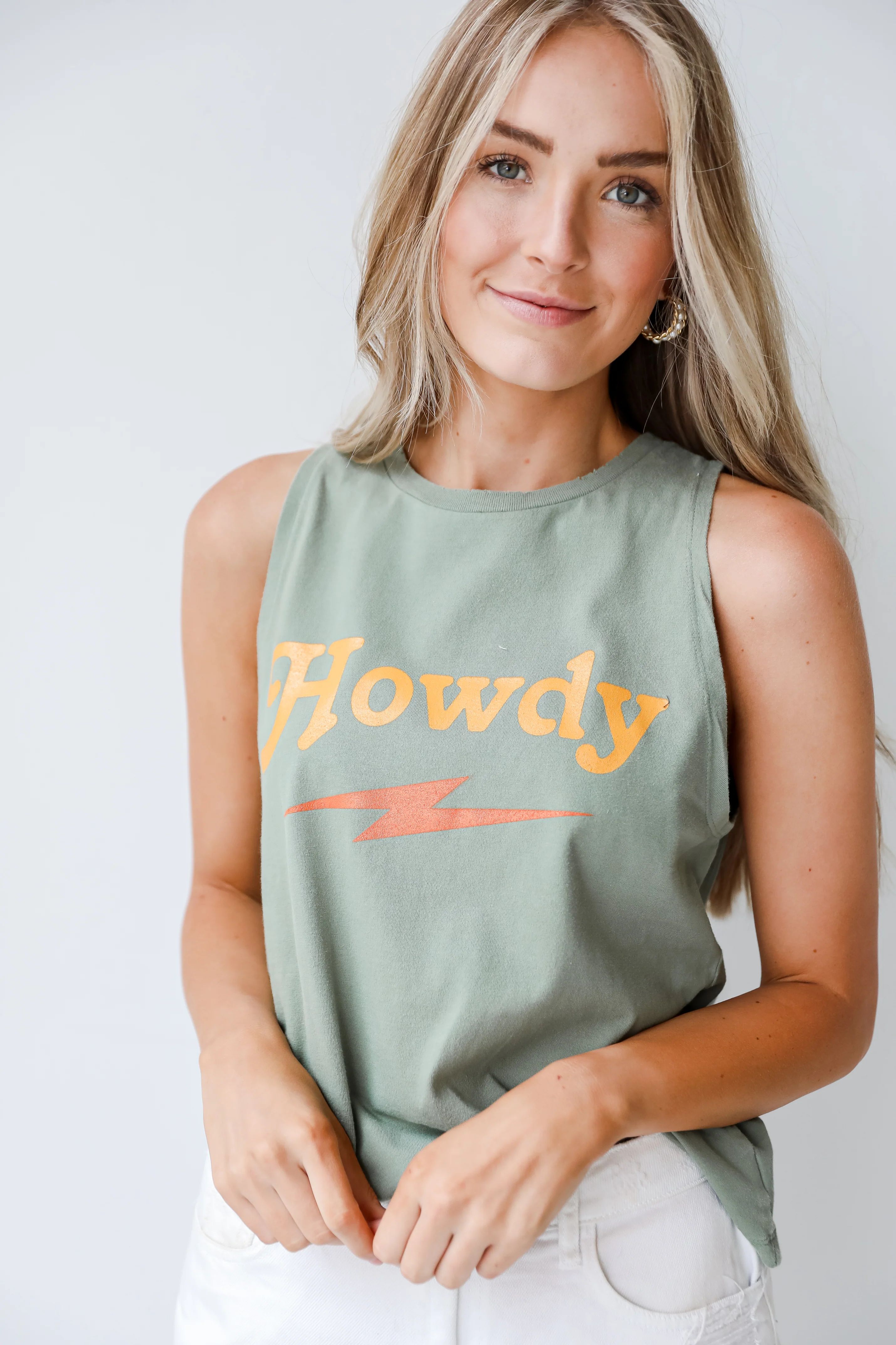 Howdy Graphic Muscle Tank | Dress Up