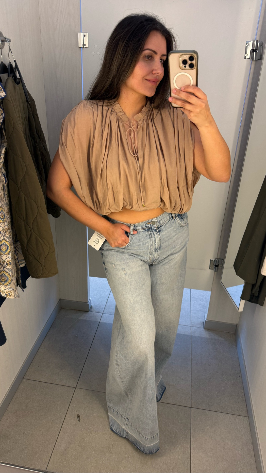 POV: you’re a size 12/L walking into H&M like “this better fit AND be cute” 👀

Just did a full try-on haul of their NEW season drop...tops, jackets, denim… the whole moment. Some pieces? chef’s kiss. Others? let’s just say… we had to have a talk 😅

If you’ve ever stood in that fitting room questioning everything, this one’s for you.

Tell me your fav look (or what was a hard pass) in the comments ⬇️  
Comment “LINK” and I’ll DM you all the direct pieces 💌 (must be following!)

#hmtryonhaul #size12style #midsizefashion #fallfashionfinds #realoutfitreviews

#LTKsummer #LTKdatenight #LTKmidsize