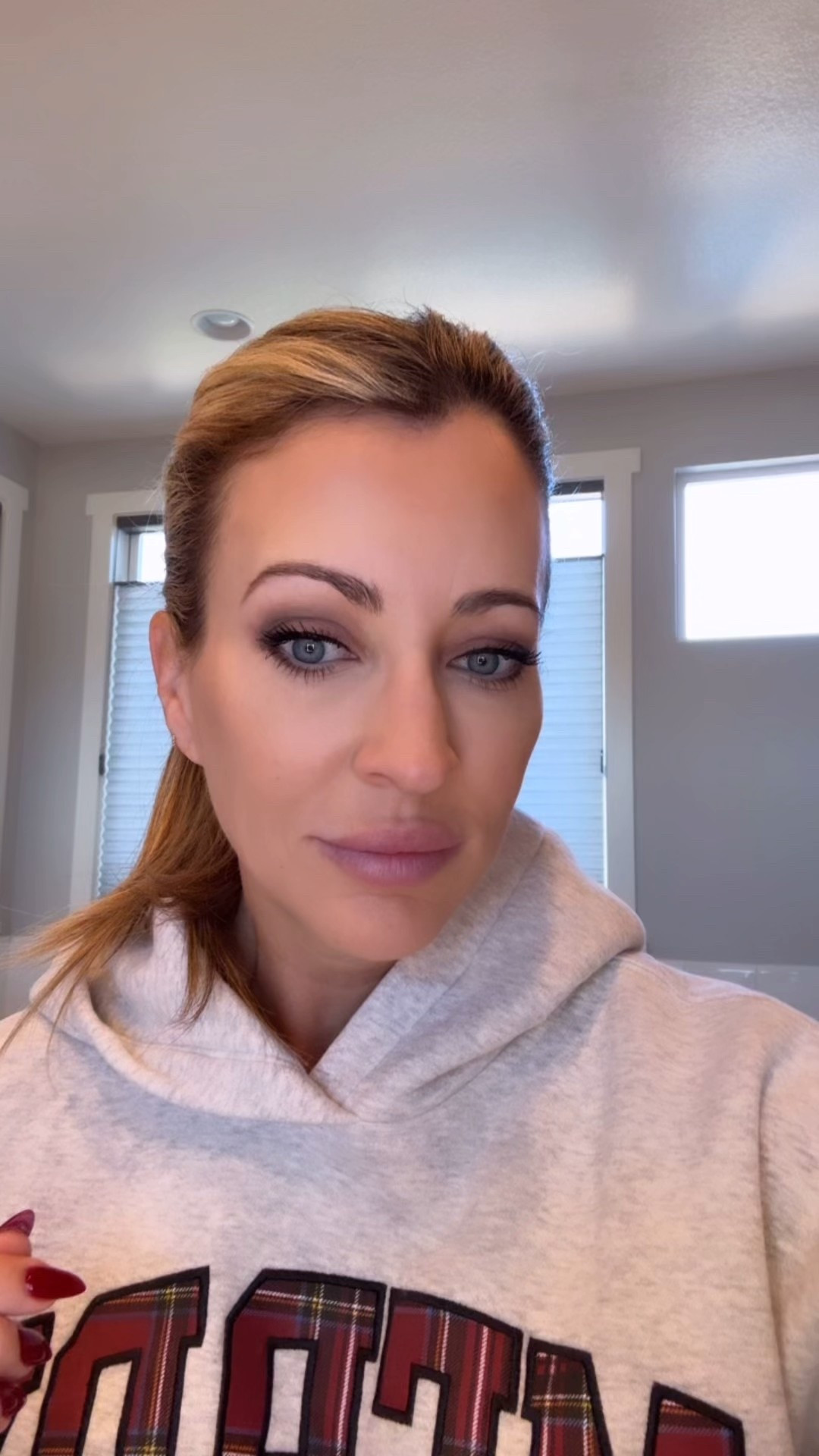 The best blush! Love this natural flush for winter. 

#LTKBeauty #LTKmorningroutine #LTKHoliday