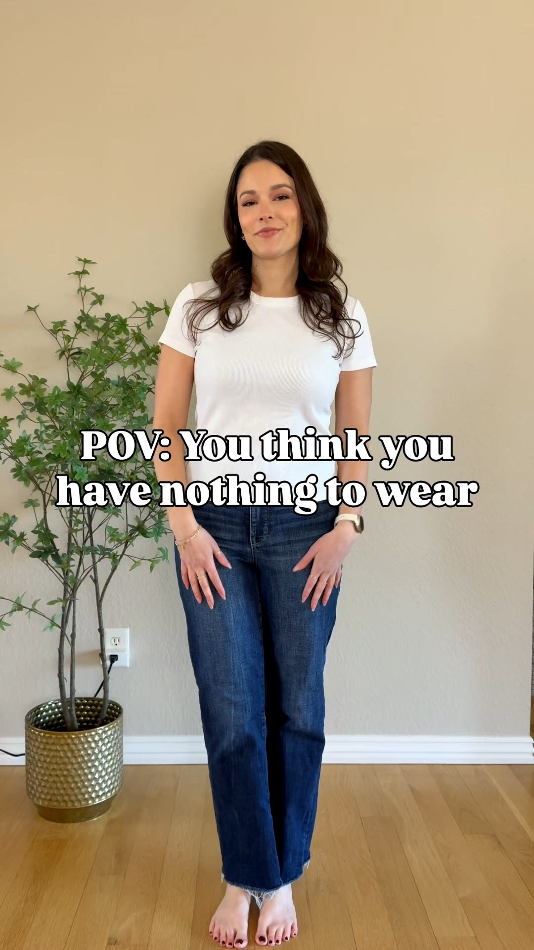 Save this for when you don’t know what to wear 🤍

White tee + jeans formula: 
• Add structure (sweater over shoulders)
• Define the waist (belt = instant polish)
• Mix texture (suede and denim)
• Add interest (leopard flats > plain shoes)

Simple. Elevated. Wearable.

#easystyle #realoutfits #everydayfashion

#LTKgrwm #LTKSpringSale #LTKootd