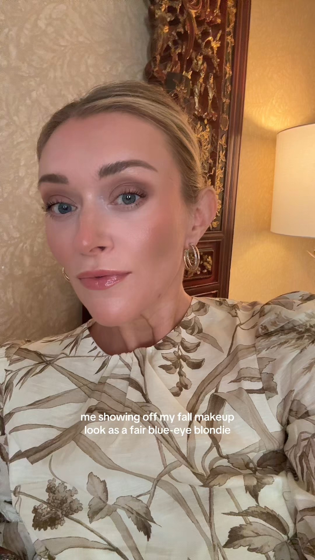 ✨ You heard it here first: fall makeup is a thing. Even us blue-eyed blondies can pull off warm, rich tones that make every look feel seasonal + fresh. 🍂 I kept this look acne-safe + non-comedogenic (bc clear skin matters).

Save this for inspo + tell me if you’re switching up your makeup for fall!

⸻

fall makeup look
warm tone makeup
makeup for blue eyes
seasonal makeup ideas
non comedogenic makeup
clear skin makeup routine
fall beauty trends
cozy fall aesthetic makeup
classic makeup inspo
fall Sephora haul

#FallMakeup #WarmToneBeauty #ClearSkinMakeup #BlueEyesMakeup #SephoraHaul