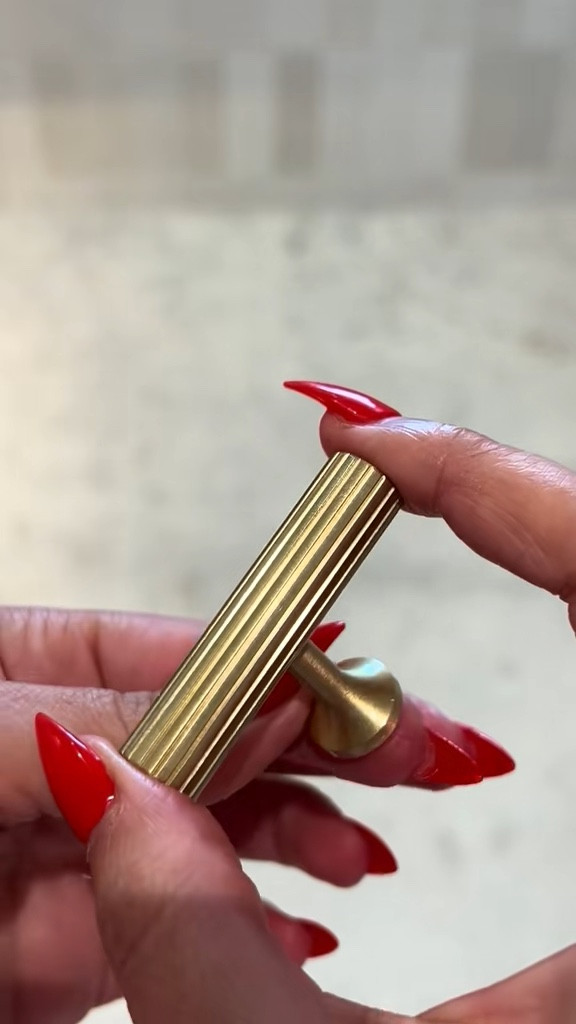 The most beautiful t-bar pulls. It’s from Amazon and you wouldn’t believe the price. 

#LTKHome