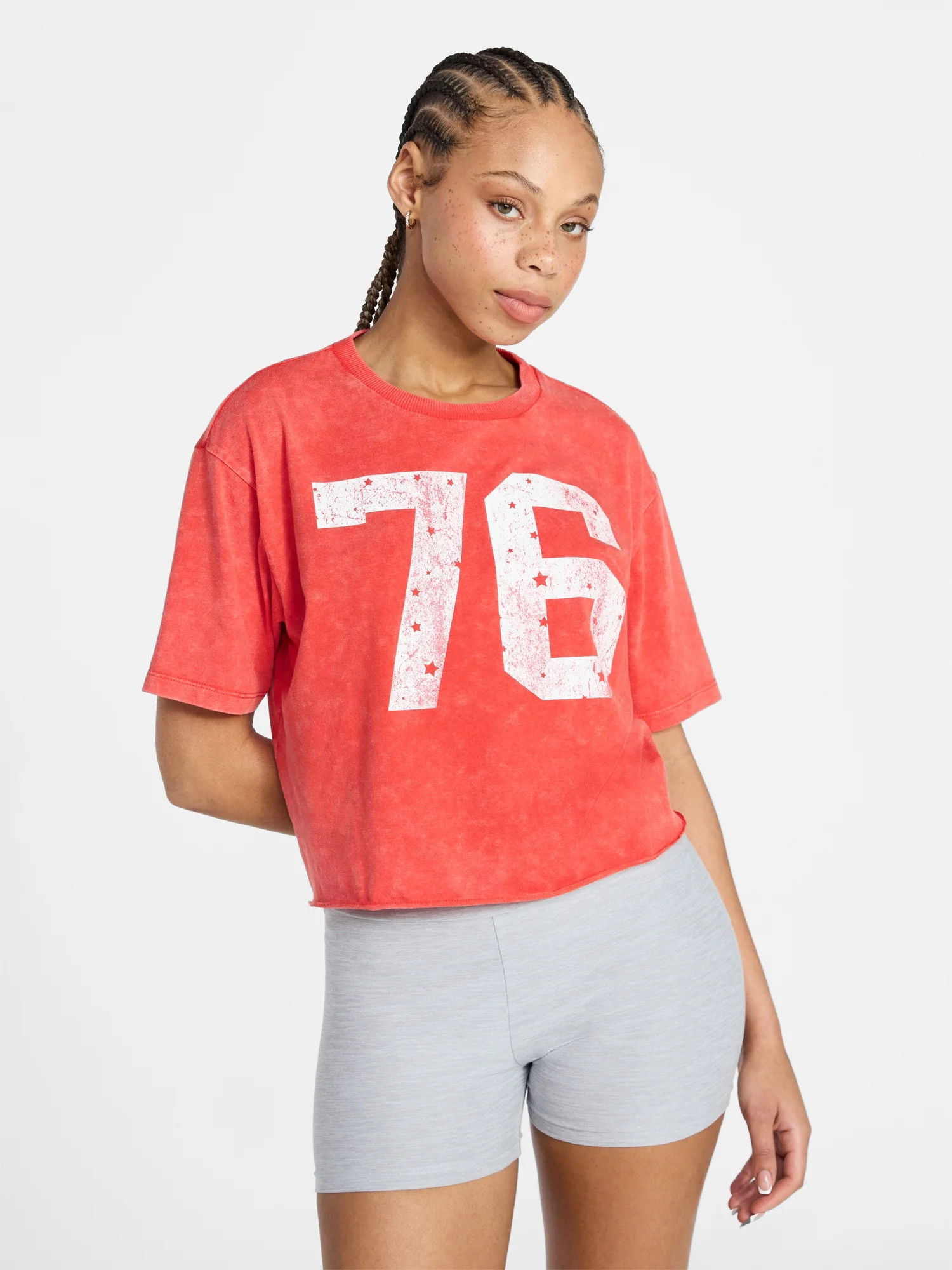 No Boundaries Boxy Cropped Graphic Tee, Women's XXS-XXL - Walmart.com | Walmart (US)