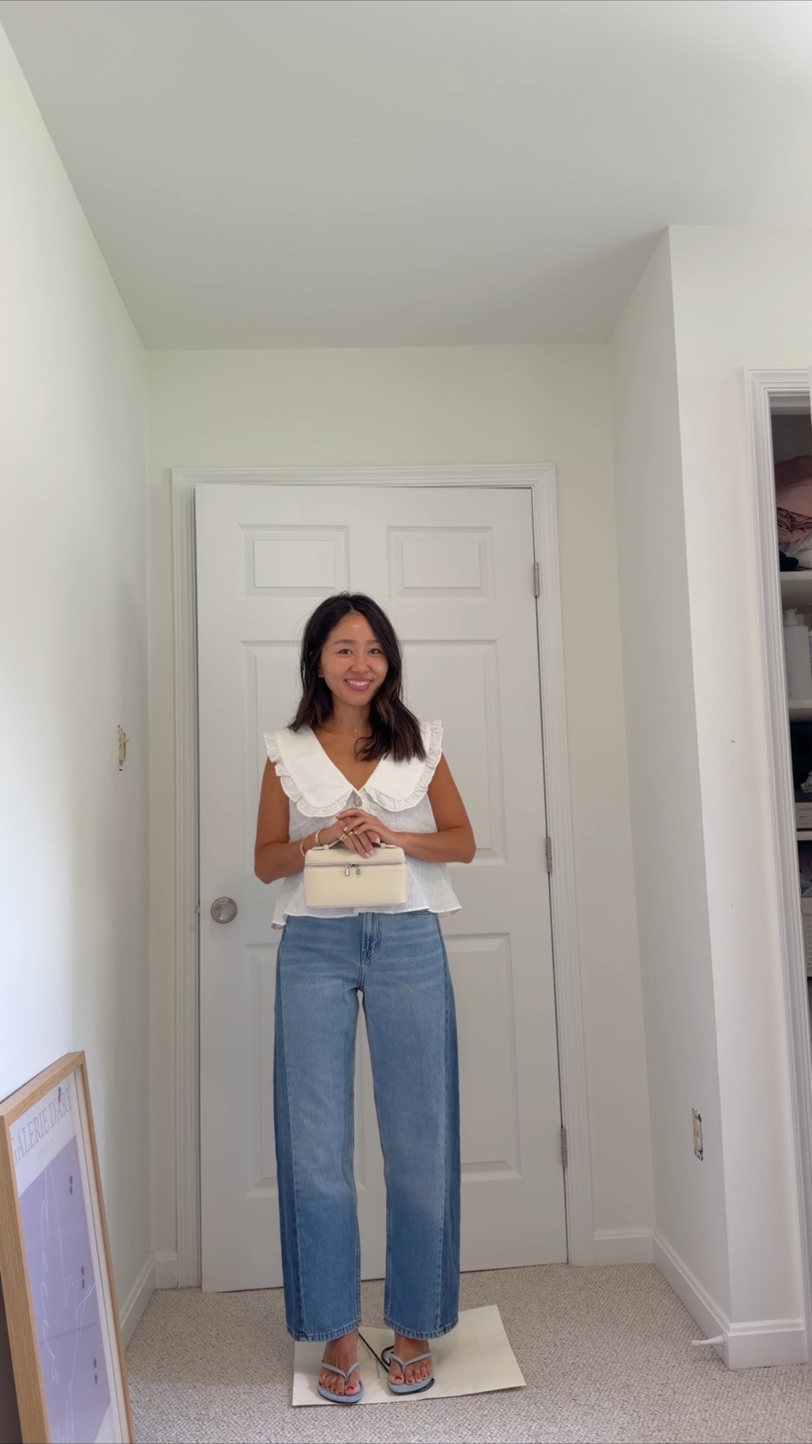Date night look! I found my Zara top from poshmark. Wearing size 2 in the jeans (I’m 5’3” usually 24-25 in jeans.) Bag is Amazon! Shoes run true to size.

Ps. All the items are linked correctly but Zara is showing diff product photos here just fyi!