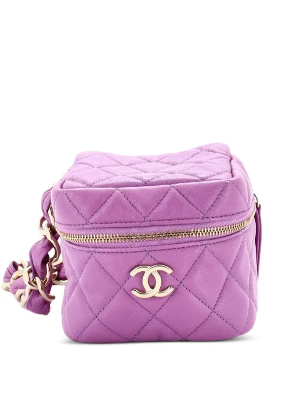 CHANEL Pre-Owned CC Cube Zip With Chain Handle Quilted Lambskin Clutch Bag | Purple | FARFETCH | Farfetch Global