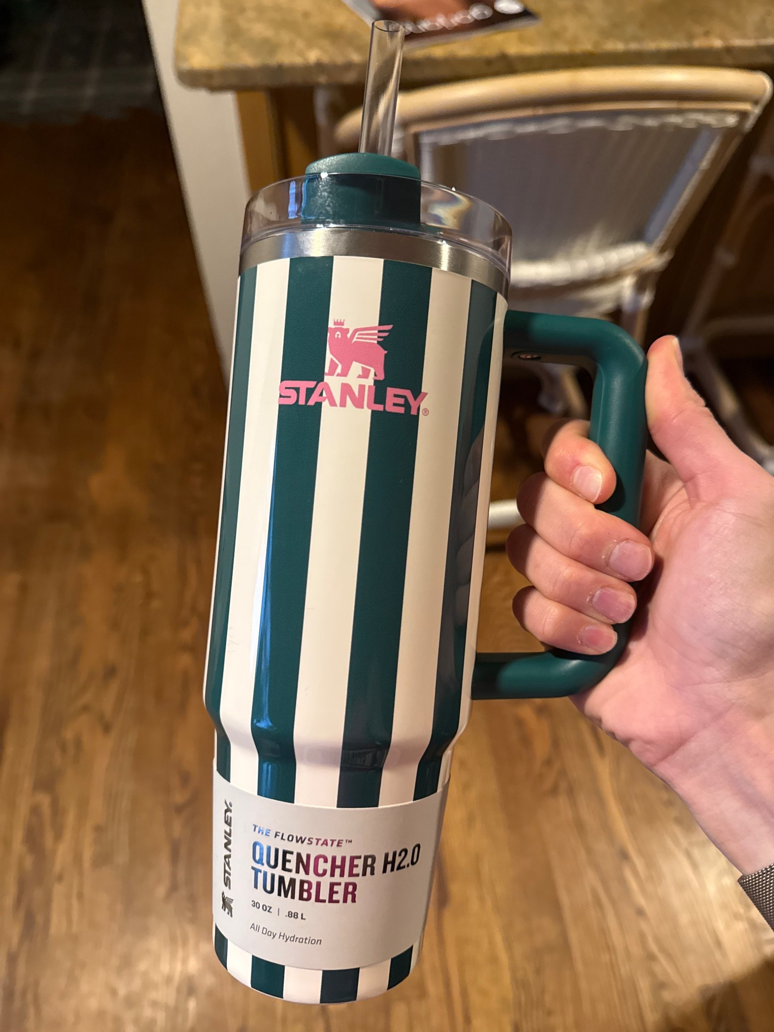 New Stanley cup cabana color, oasis collection! The perfect summer cup. This is the 30 oz and comes in so many cute summery prints

Gift, birthday gift, Mother’s Day gift, best friend gift, vacation, Stanley quencher 

#LTKFamily #LTKActive #LTKGiftGuide