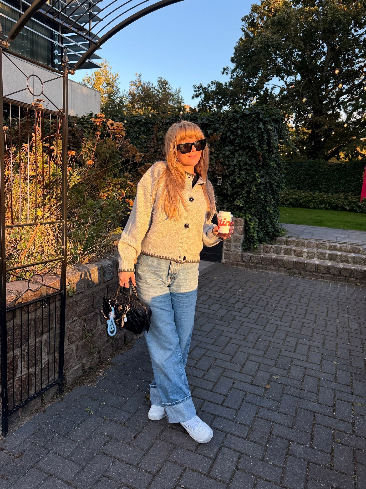 Casual layers + oversized sunnies = fall
uniform unlocked 🍂 because in The
Netherlands, a cardigan is never out of season 🇳🇱

#LTKeurope #LTKautumn #LTKtravel