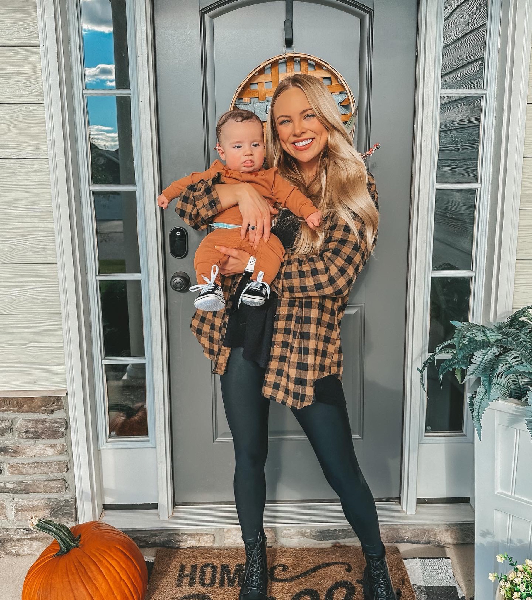Shop buddy love KIMBERLY15 for discount
Fall flannel, fall outfit, black leather leggings, baby outfit 

#LTKbaby #LTKSeasonal #LTKstyletip
