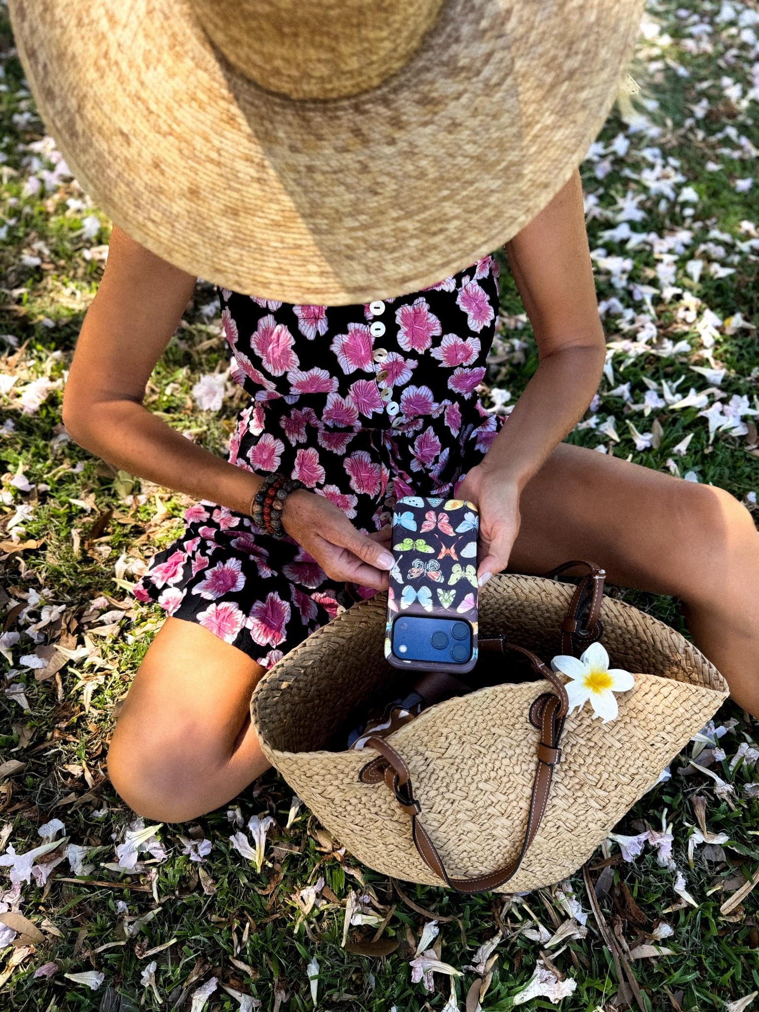Upgrade your daily tech accessories with this cute butterfly phone case! Perfect for a tropical vacation aesthetic, resort wear, or everyday style. Take advantage of our limited-time BOGO offer—buy one phone case and get one FREE to mix and match with a friend or switch up your look.

#LTKU #LTKSaleAlert #LTKNYFW