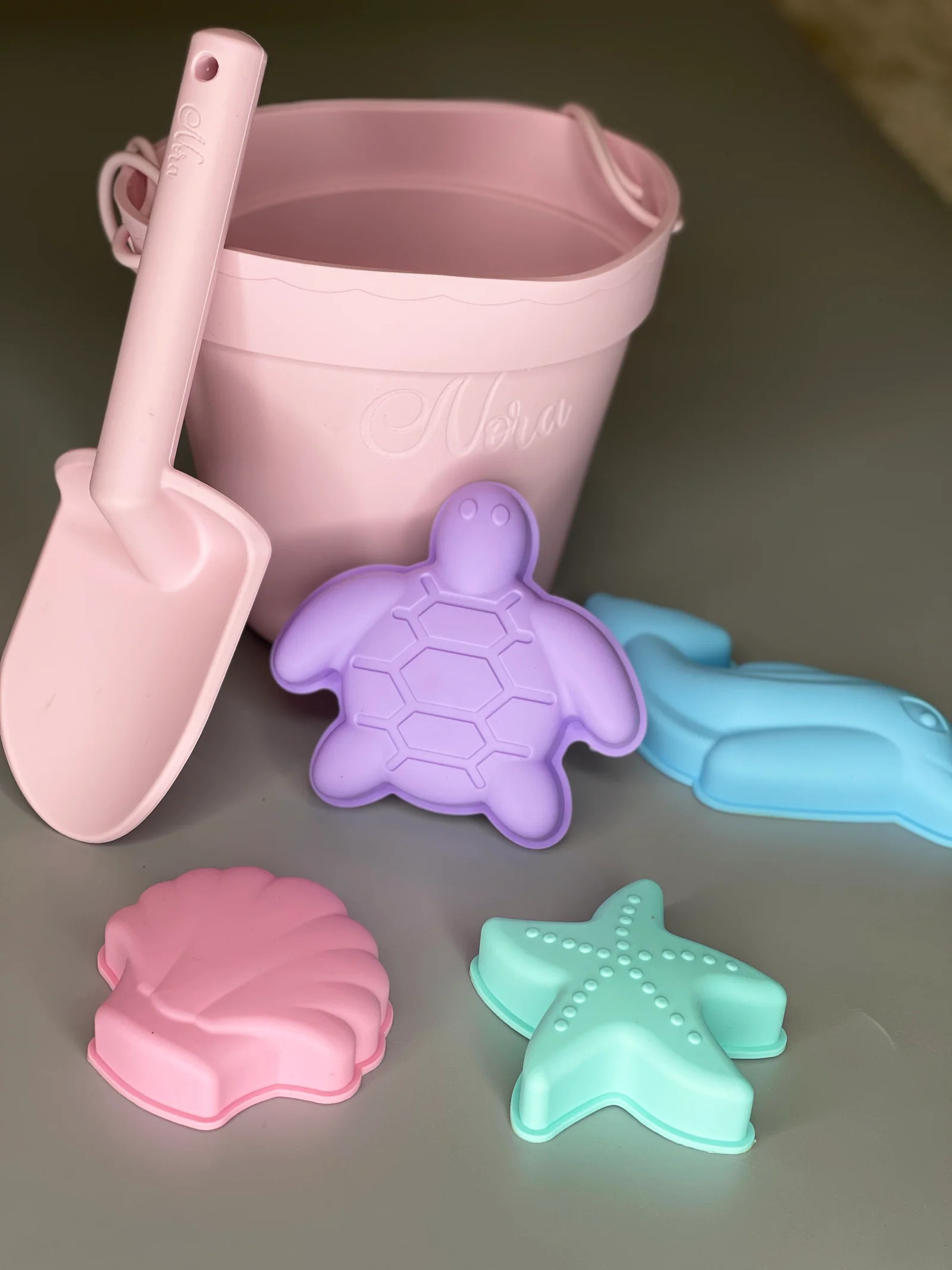 Personalized Silicone Summer Kids Beach Set, Custom Silicone Beach Toy, Custom Silicone Beach Buc... | Craft in by Raquel