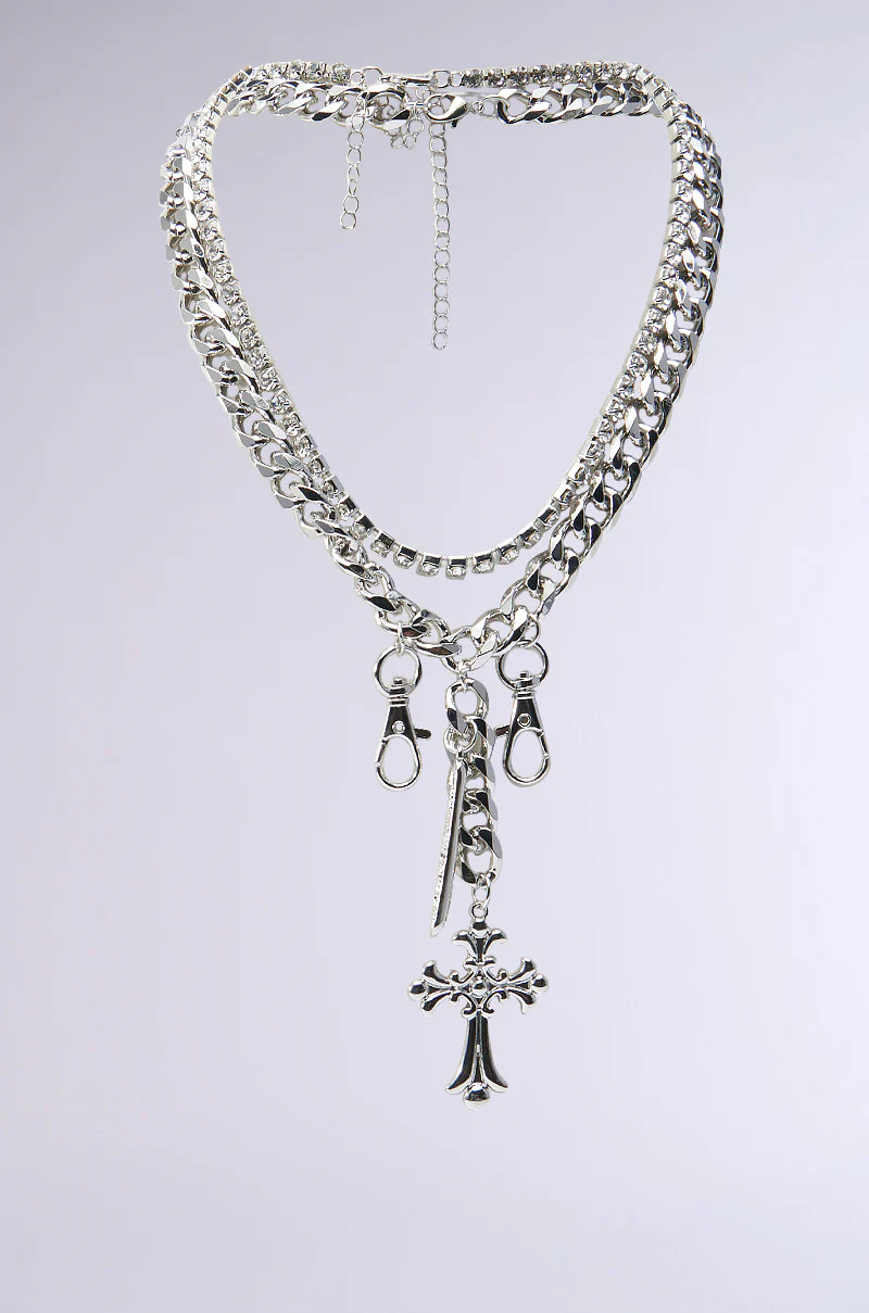 ALL I SEE IS CHROME NECKLACE | AKIRA