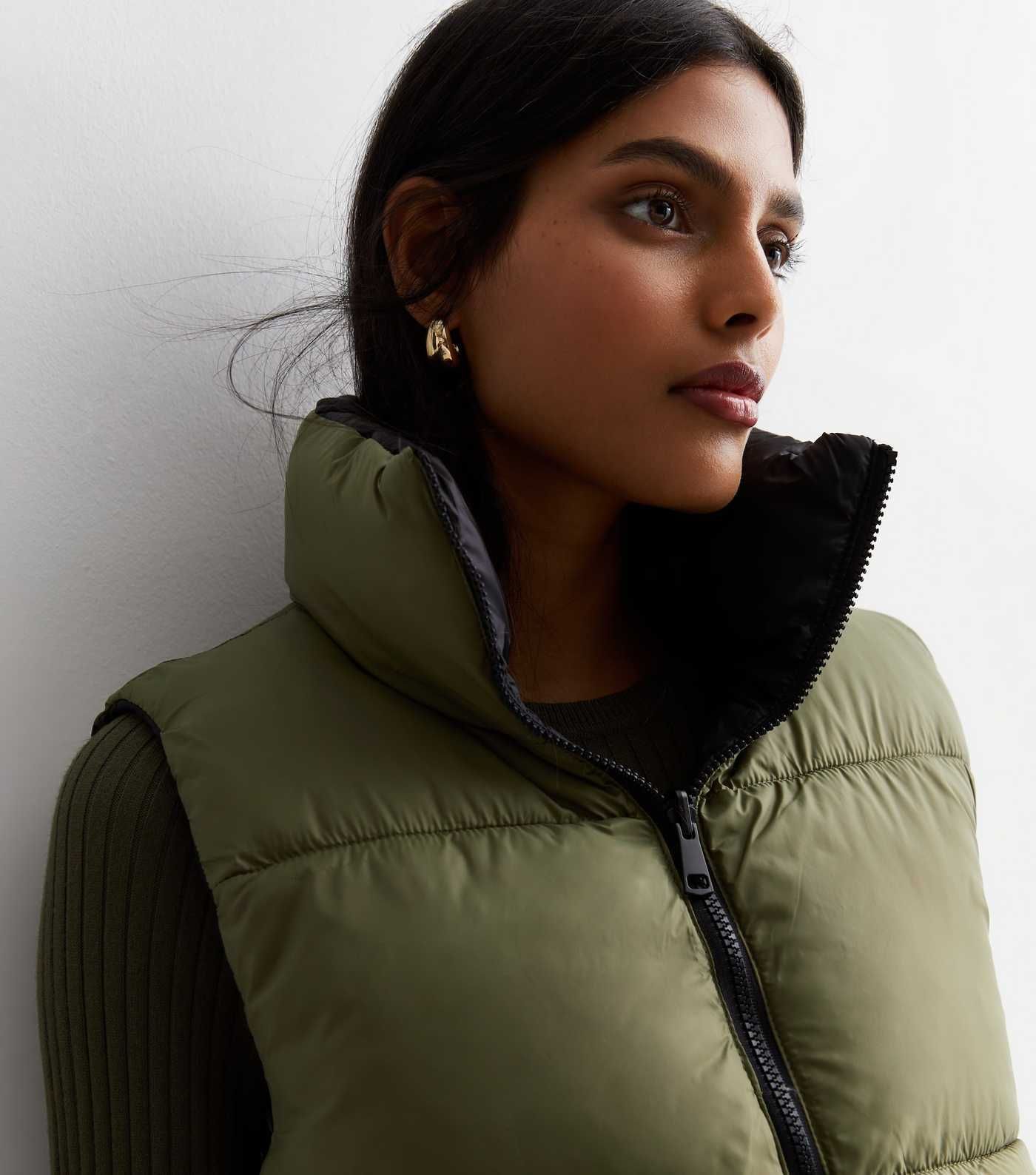 Cameo Rose Khaki Reversible Crop Puffer Gilet | New Look | New Look (UK)