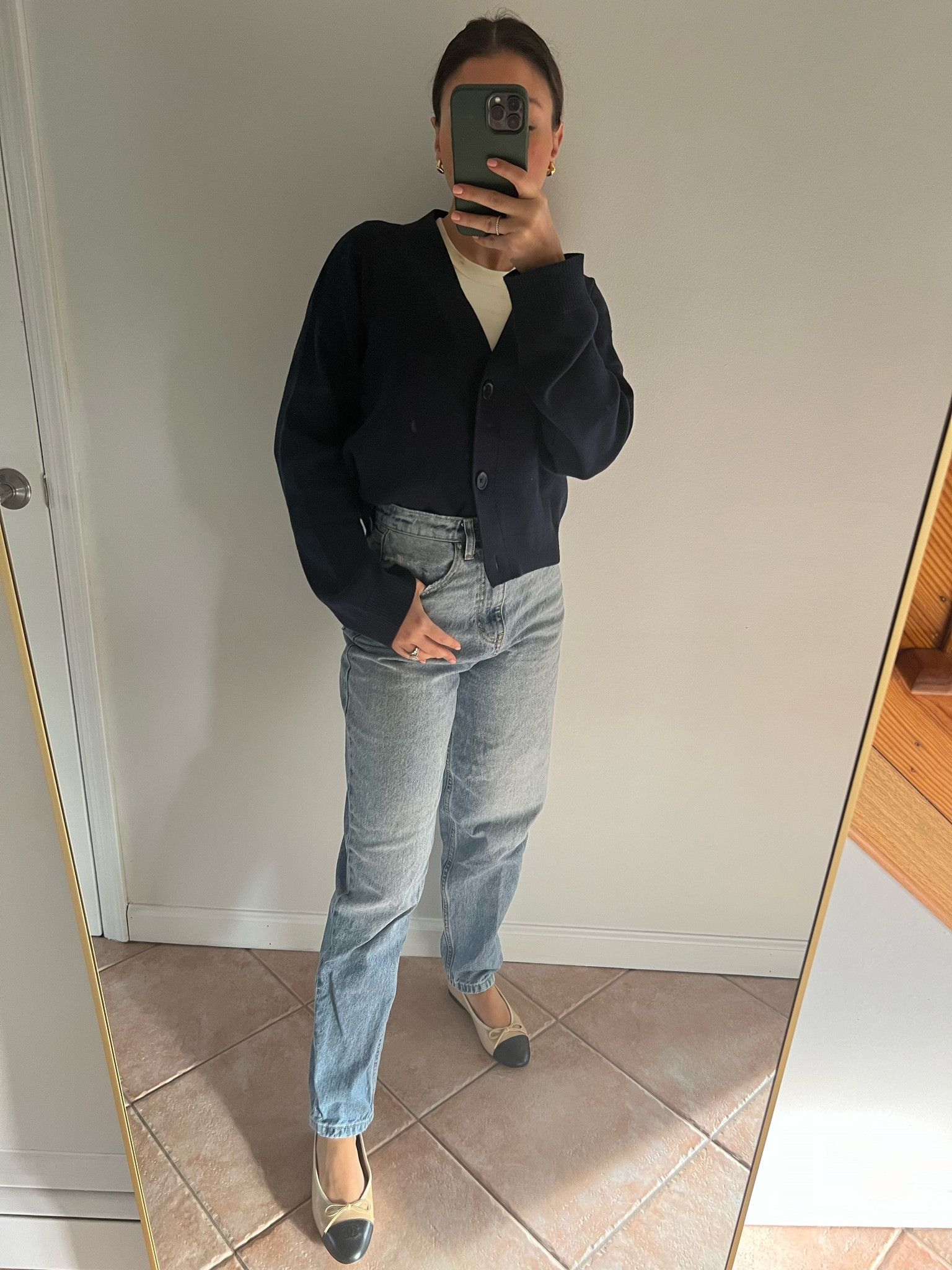 Transitional Staple Outfits 👖

#LTKSeasonal #LTKstyletip #LTKU