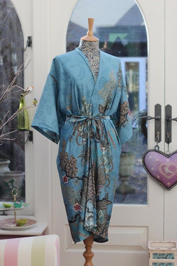 Blue silk Kimono Robe, mothers day, Dressing gown, Vintage kimono, Bridesmaid robes, Boho kimono,... | Etsy (US)