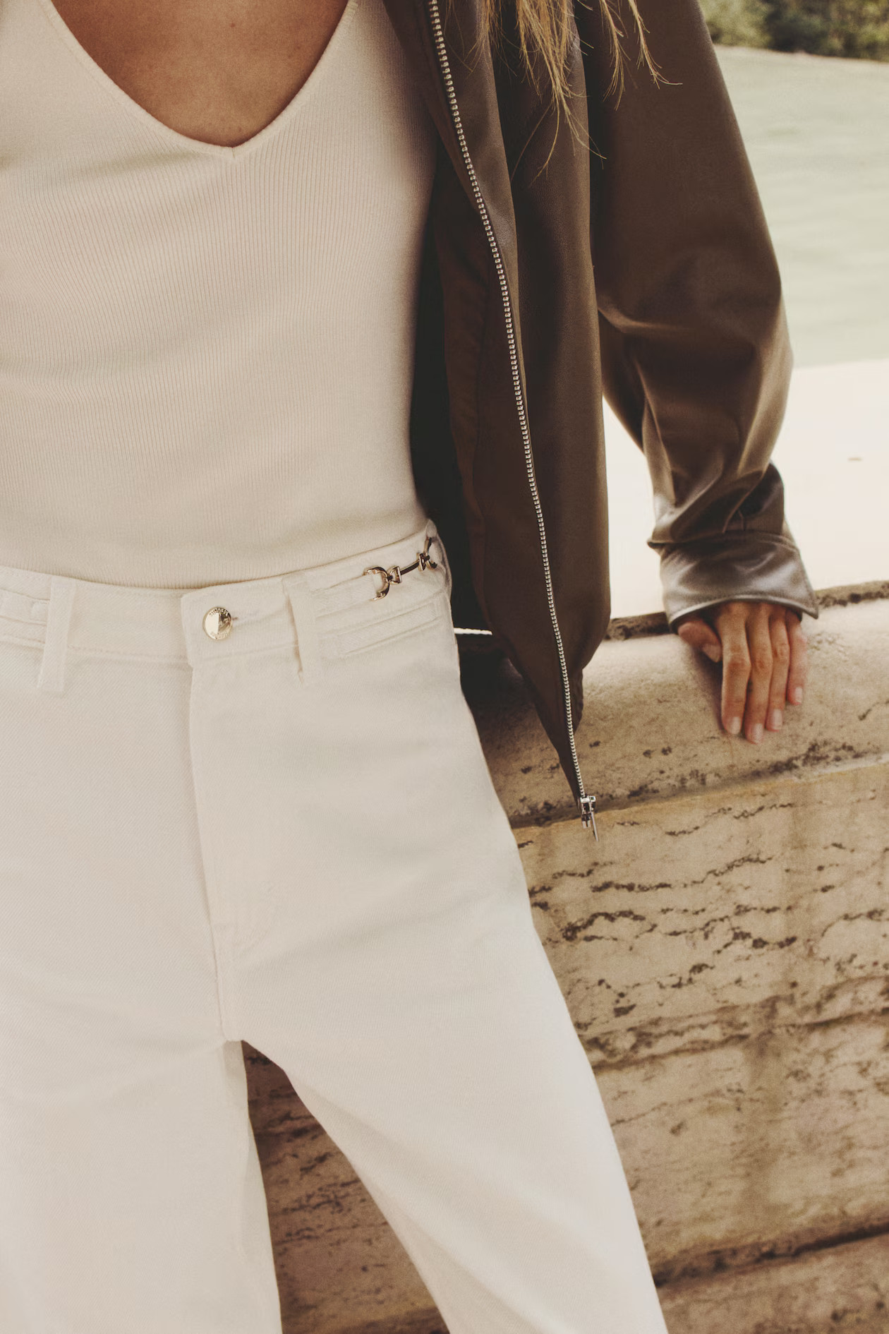 Straight High Jeans | H&M (US + CA)