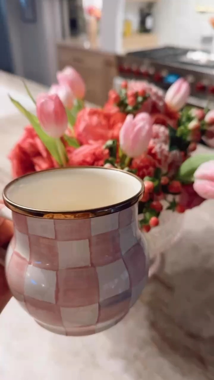 Good morning! Happy Sunday! This mug would be a great Valentine’s Day gift! 



Loverly grey, gift idea, home decor 

#LTKHome #LTKSeasonal