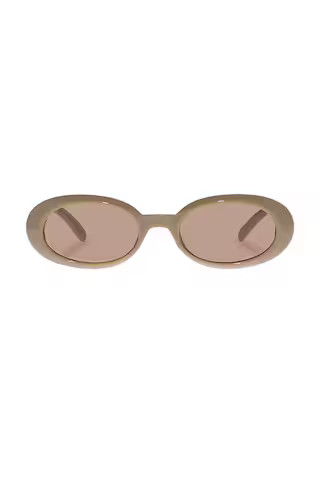 Le Specs Work It! in Biscotti & Light Brown Mono from Revolve.com | Revolve Clothing (Global)