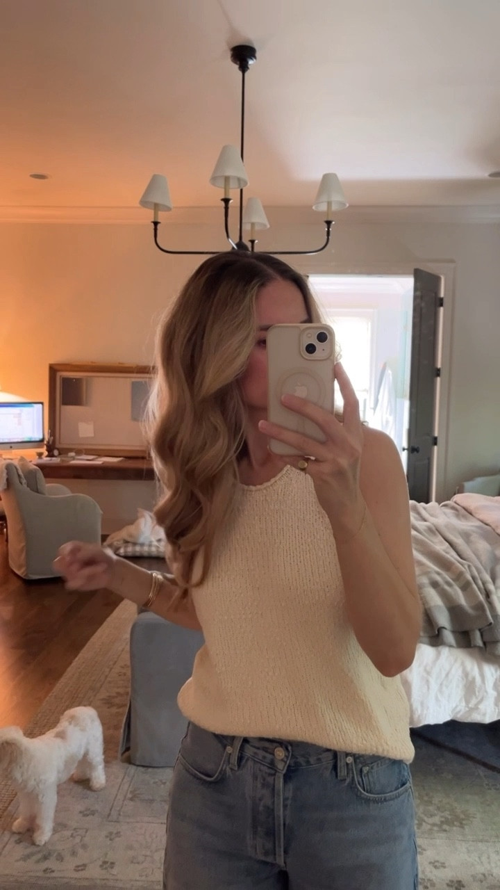 A good heatless hair curl day 

#LTKBeauty