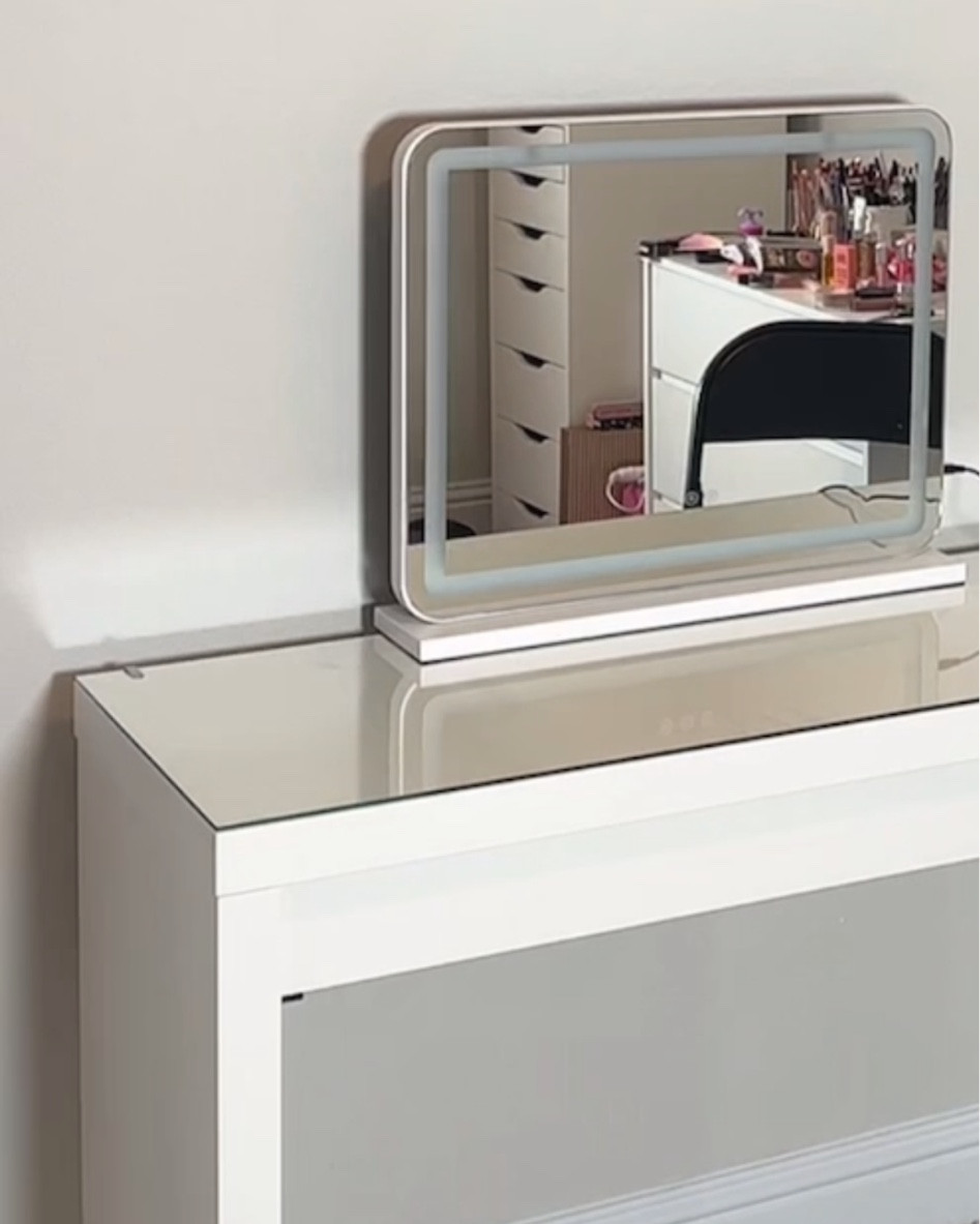 Vanity mirror, vanity mirror with lights, Amazon vanity mirror, affordable vanity mirror, makeup vanity, home decor, neutral vanity, makeup storage 

#LTKFind #LTKhome