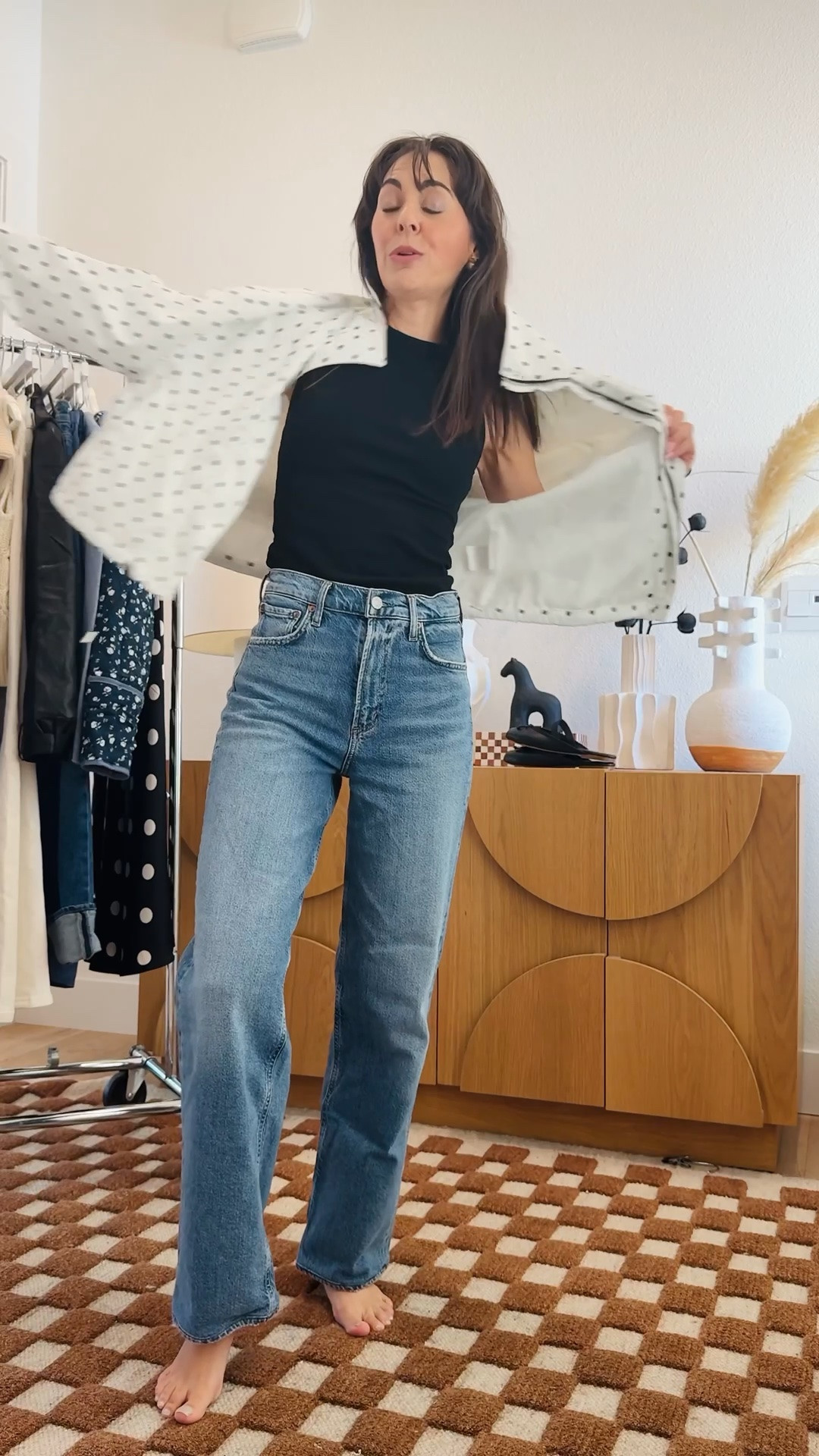 These are my favorite every day jeans

Rigid Vintage denim broken that’s broken in and distressed in all the right places.

A medium wash and style that works with all my flats and sneakers