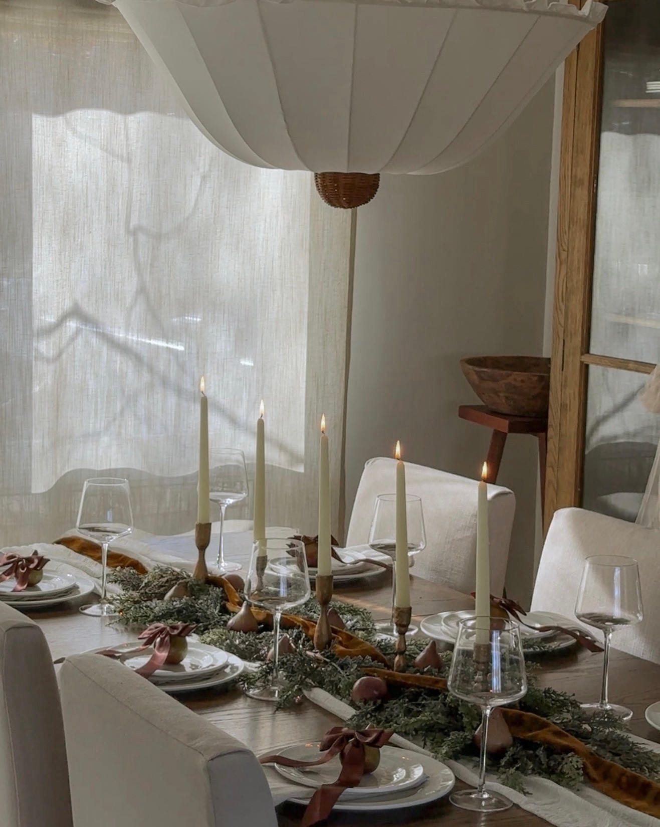 Cozy, neutral holiday tablescape! All from Amazon! 

#LTKHoliday #LTKHome