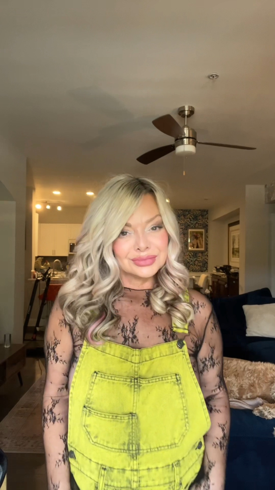 Lace + Overalls! #lace #tshirt #overalls #fall #fashion

#LTKVideo #LTKFindsUnder100 #LTKStyleTip