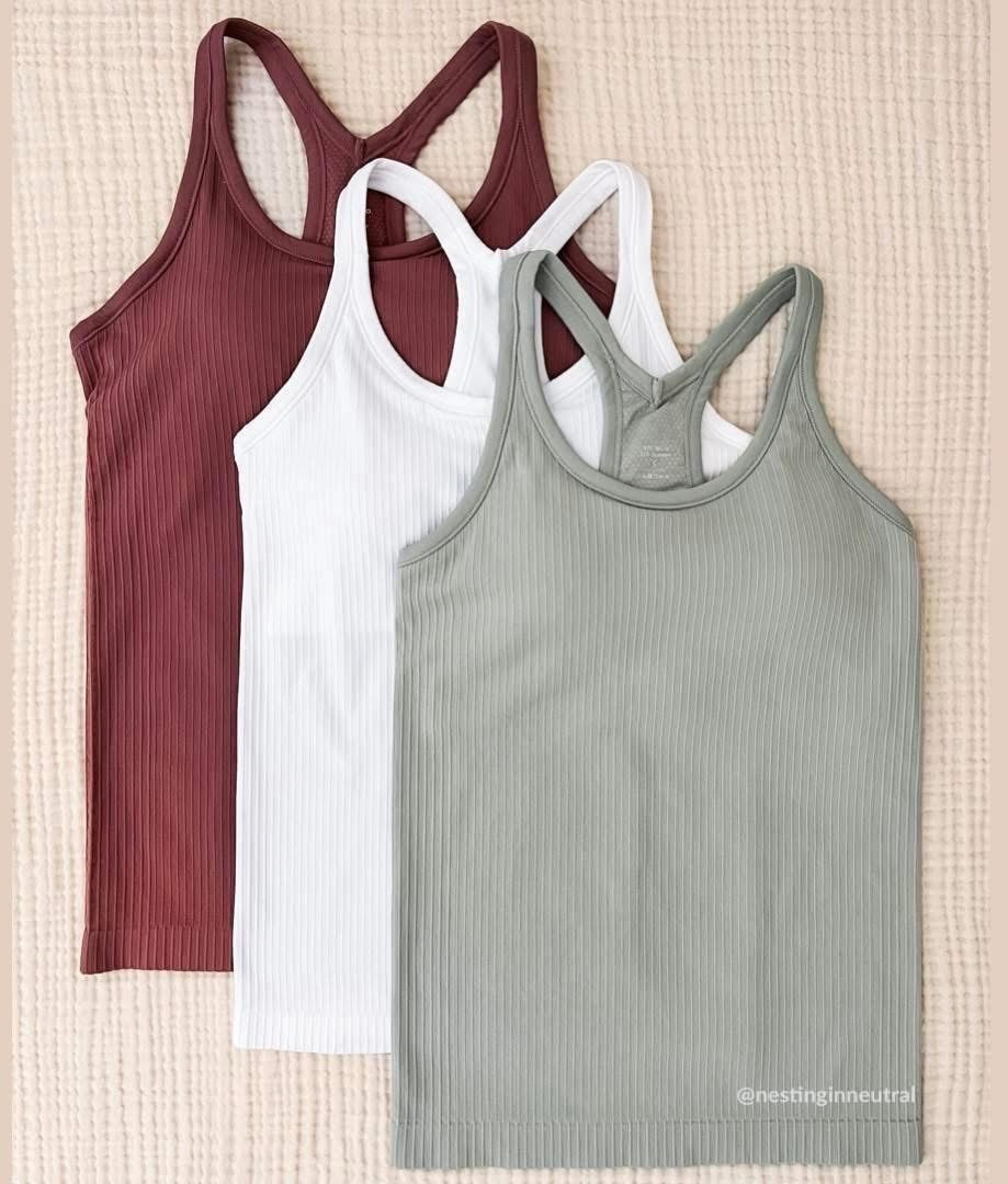 THEY’RE BACK + ON S A L E!!!

The padded workout tanks that we all have been obsessed with are back for the season with a de@l! They hold you in while keeping you cool. I even wear mine as an everyday tank top in Summer - super cute tucked into shorts! 

Tanks,essentials,vacation 

#LTKTravel #LTKSaleAlert #LTKU