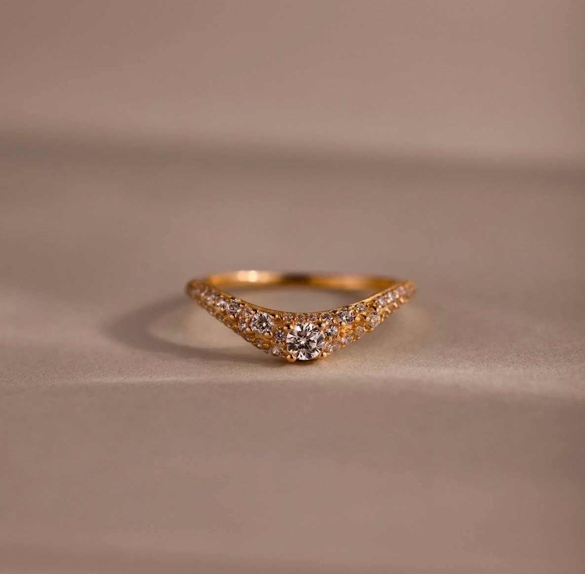 Dainty Caitlyn Minimalist jewelry 


#LTKWorkwear #LTKSaleAlert #LTKSpringSale