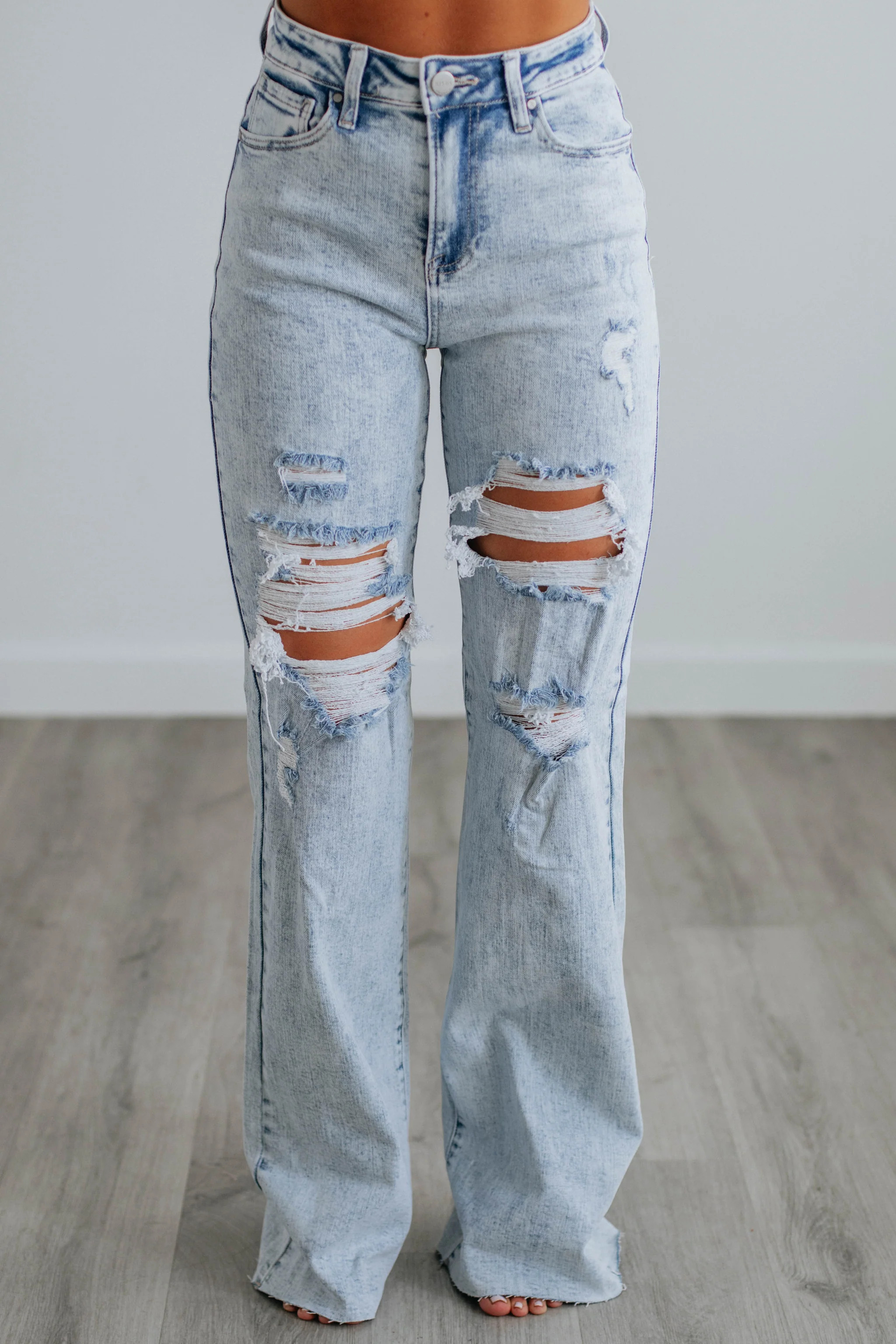 Georgia Risen Jeans - Light Wash | Wild Oak Boutique