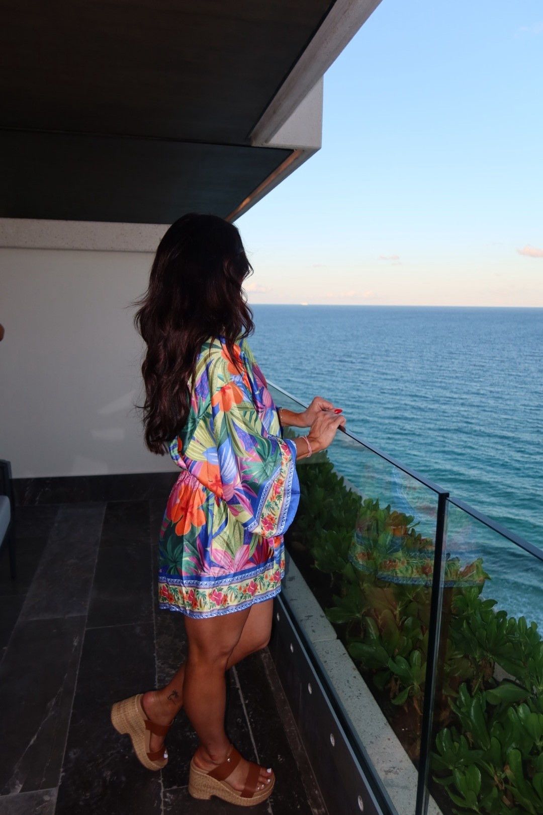 The only thing you need to pack on your beach vacation ☀️🏖️🌊

This is the comfiest romper! I'm 5'2 and I sized down to a small and it fit perfectly.

Use my VICI code HEATHERDEMERS35 for a discount off of most items. 

ViciFinds
VacationOutfits
PalmCanyonRomper

 

 

#LTKootd #LTKSeasonal #LTKTravel