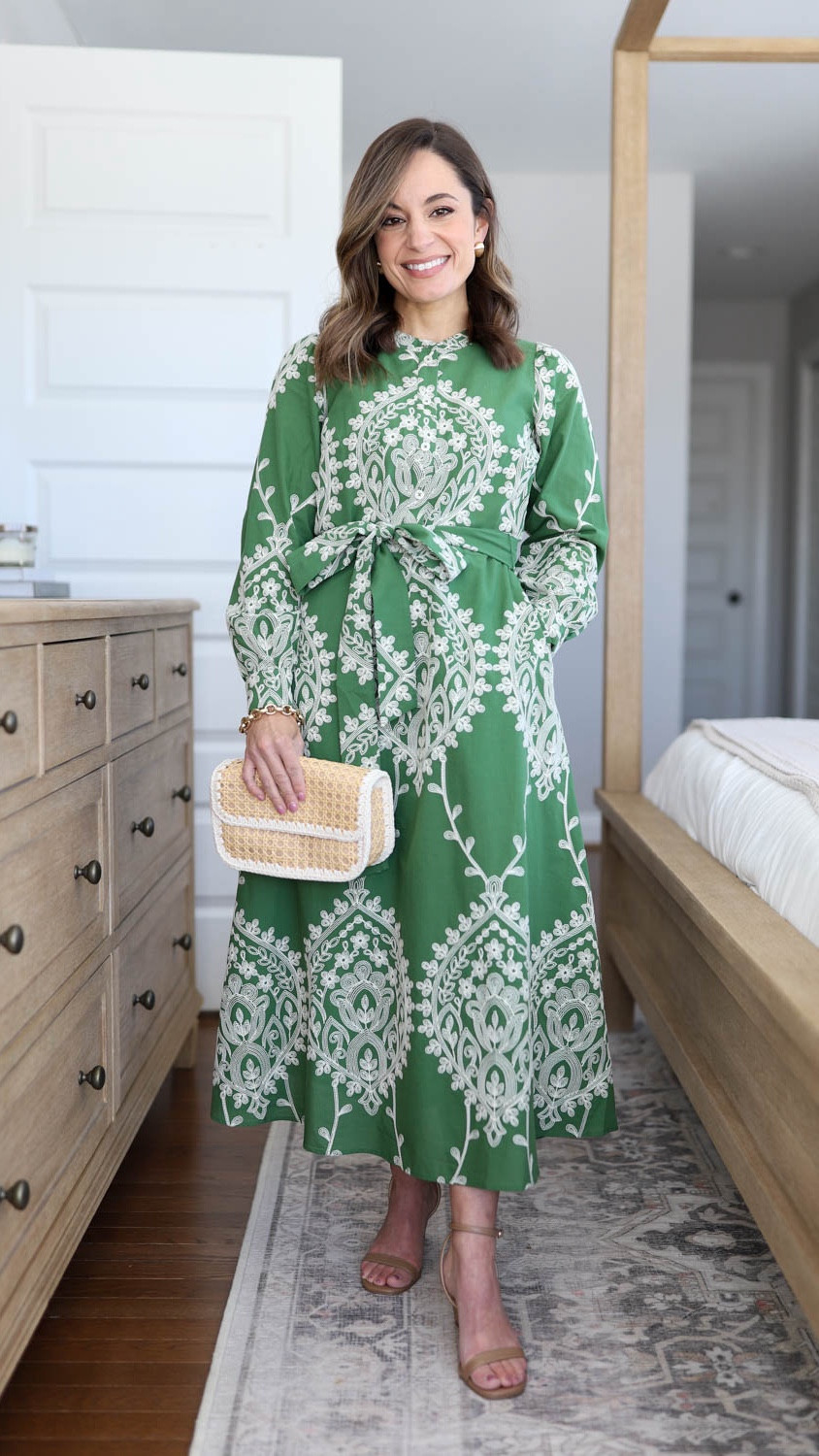 Petite-friendly spring dresses! 

Boden green dress: petite 0 


*Some of the shoes are sold out, linking the option that is still available. 

My measurements for reference: I’m 4’10” and 105lbs. My bust, waist, and hip measurement is 32”, 24”, and 36”.

#LTKPetite