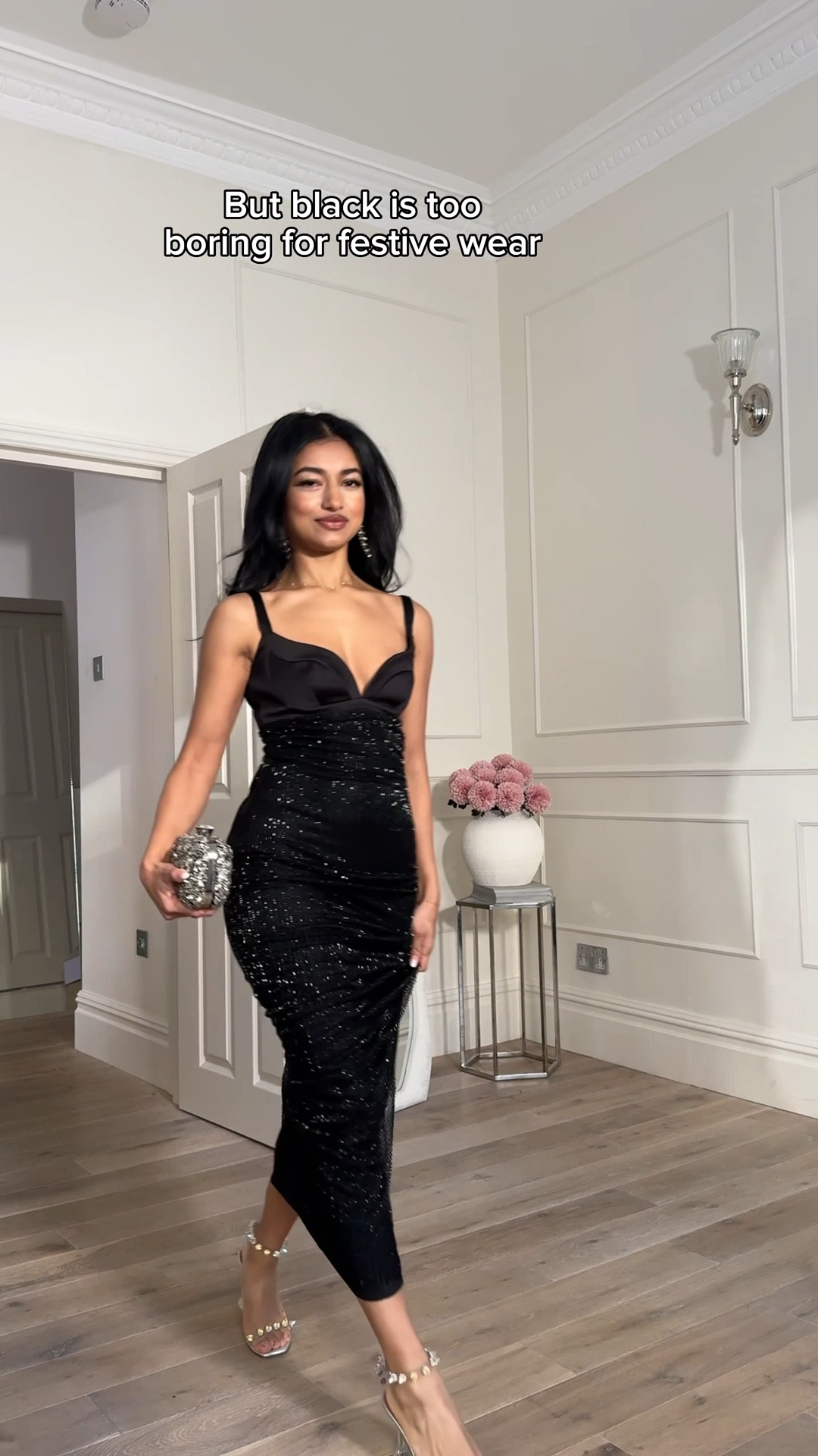 “Black is too boring for festive wear”… except when it looks this good 😉🖤✨ Serving all-black everything with zero apologies. Festive, but make it bold. #FashionNova #NovaBabe #FestiveFits #AllBlackOutfits #DressHaul

#LTKuk #LTKdresses #LTKstyletip