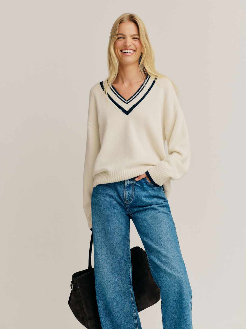 Jadey Cashmere Oversized V-neck Sweater | Reformation (Global)