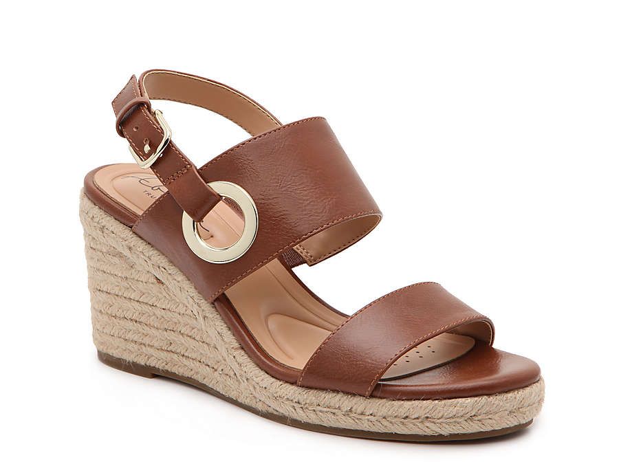 Taya Wedge Sandal | DSW