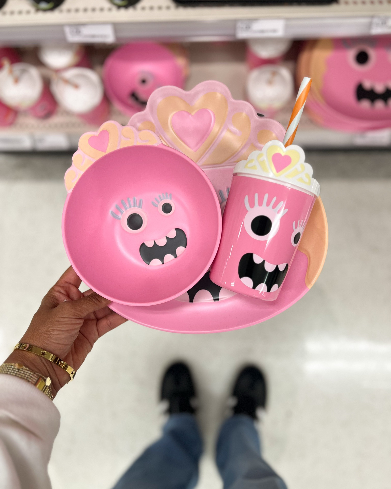 30% off Halloween dinnerware 

Target deal days, Target Halloween, kids Halloween