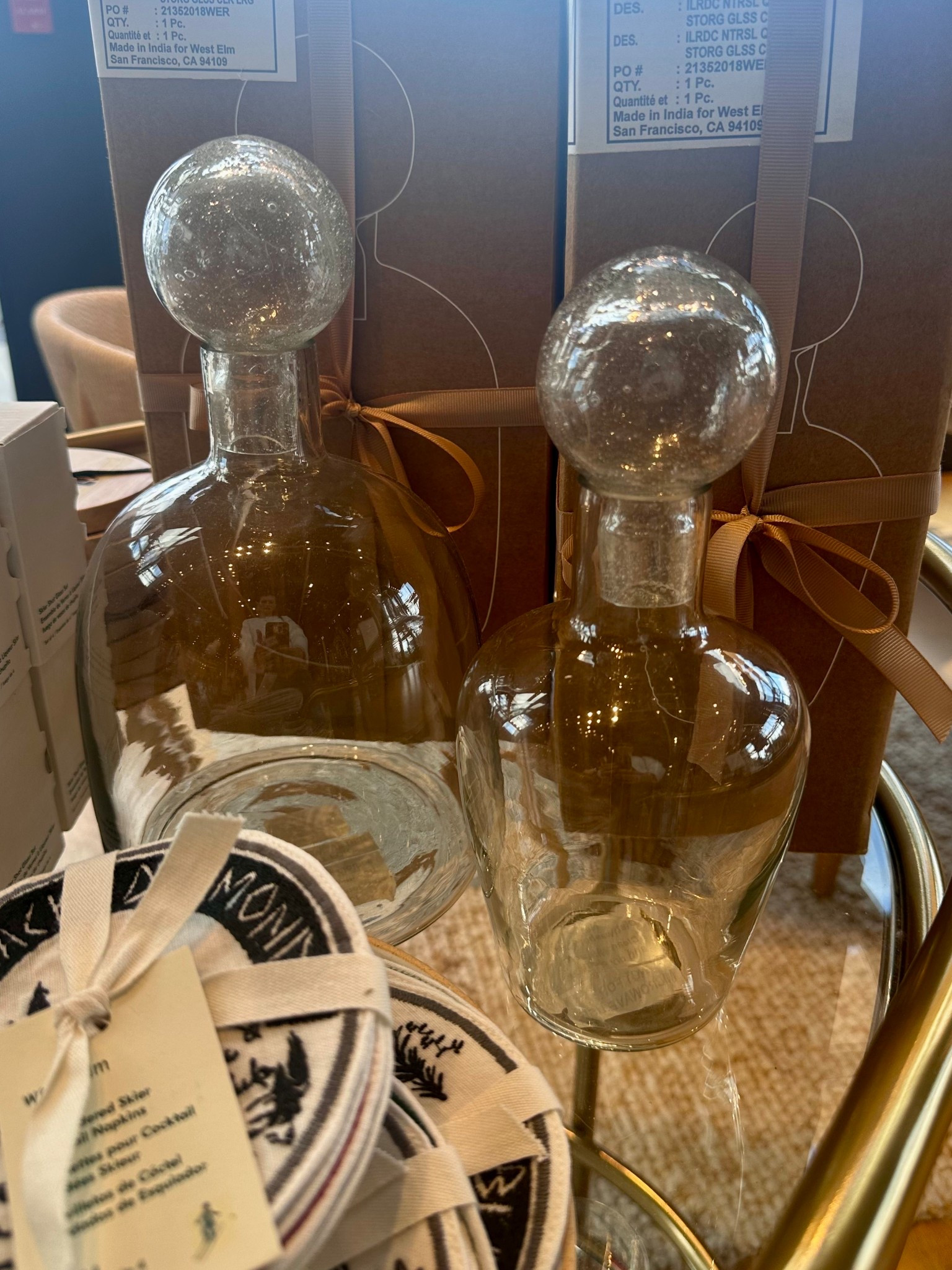 I’ve been looking for an interested decanter for our master bath to store mouth wash. Obsessed with this seeded glass defender. Comes in clear and an avocado color 

Home bar | decanter | home decor | bar | barware | entertaining 

#LTKHoliday #LTKfoodie #LTKGiftGuide